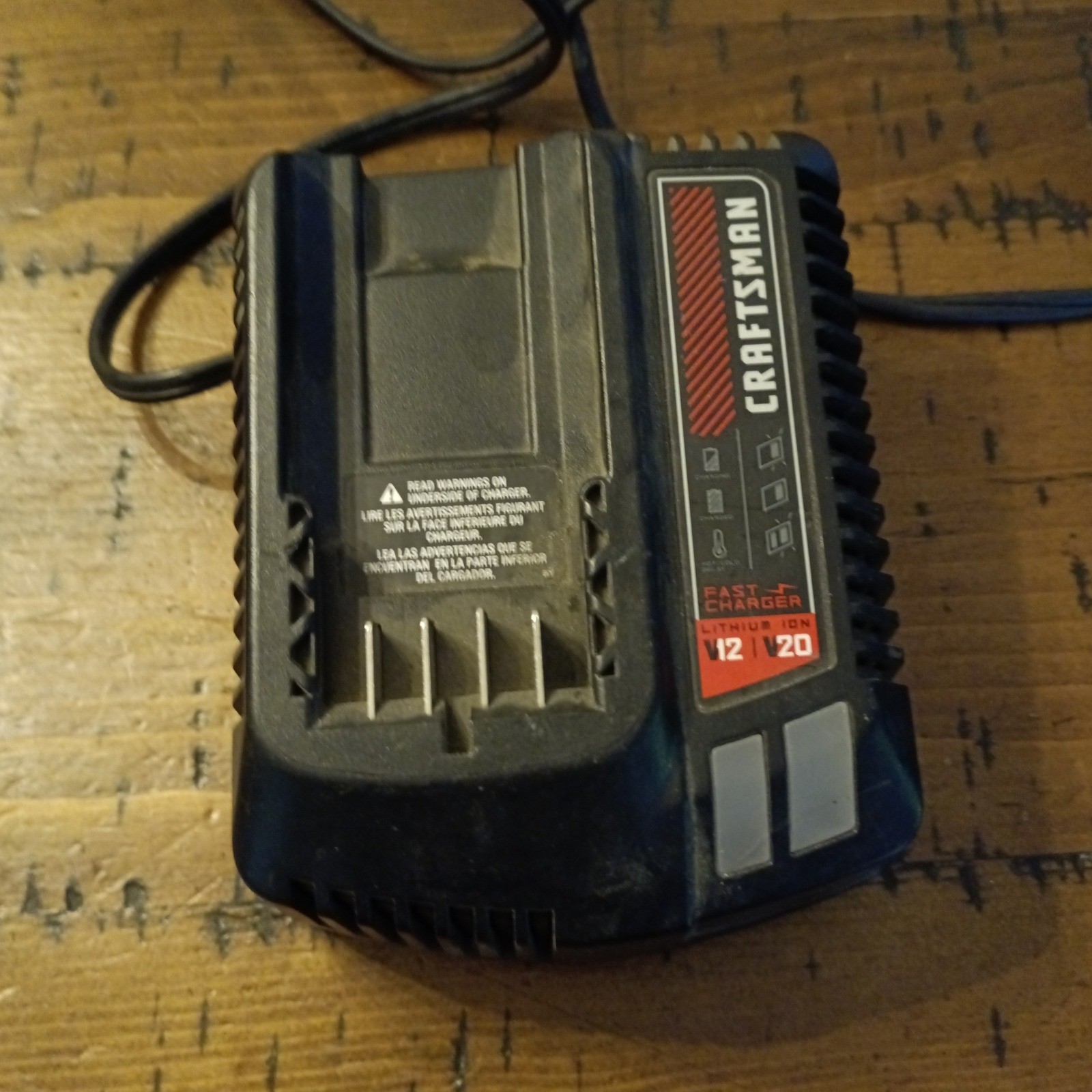 Craftsman CMCB104 V12 V20 Lithium Ion Fast Battery Charger Black Red b3