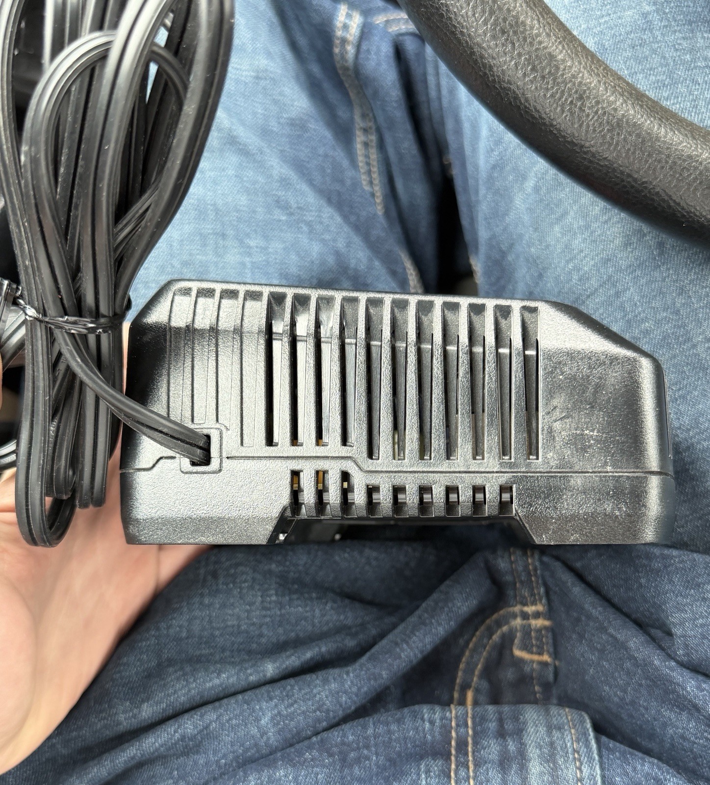 Tested Craftsman CMCB102 12V/20V Lithium-Ion BatteryCharger Power Tool Accessory
