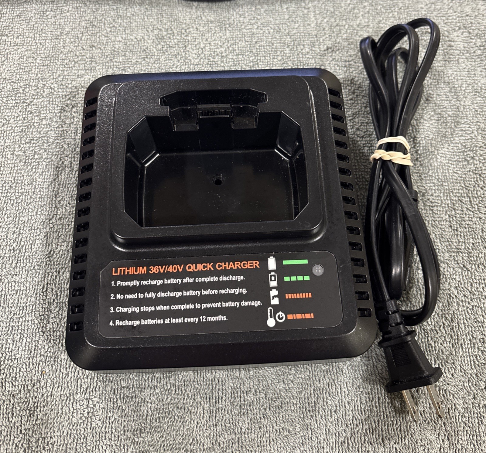 LCS36 LCS40 Fast Charger for Black & Decker 40V Battery