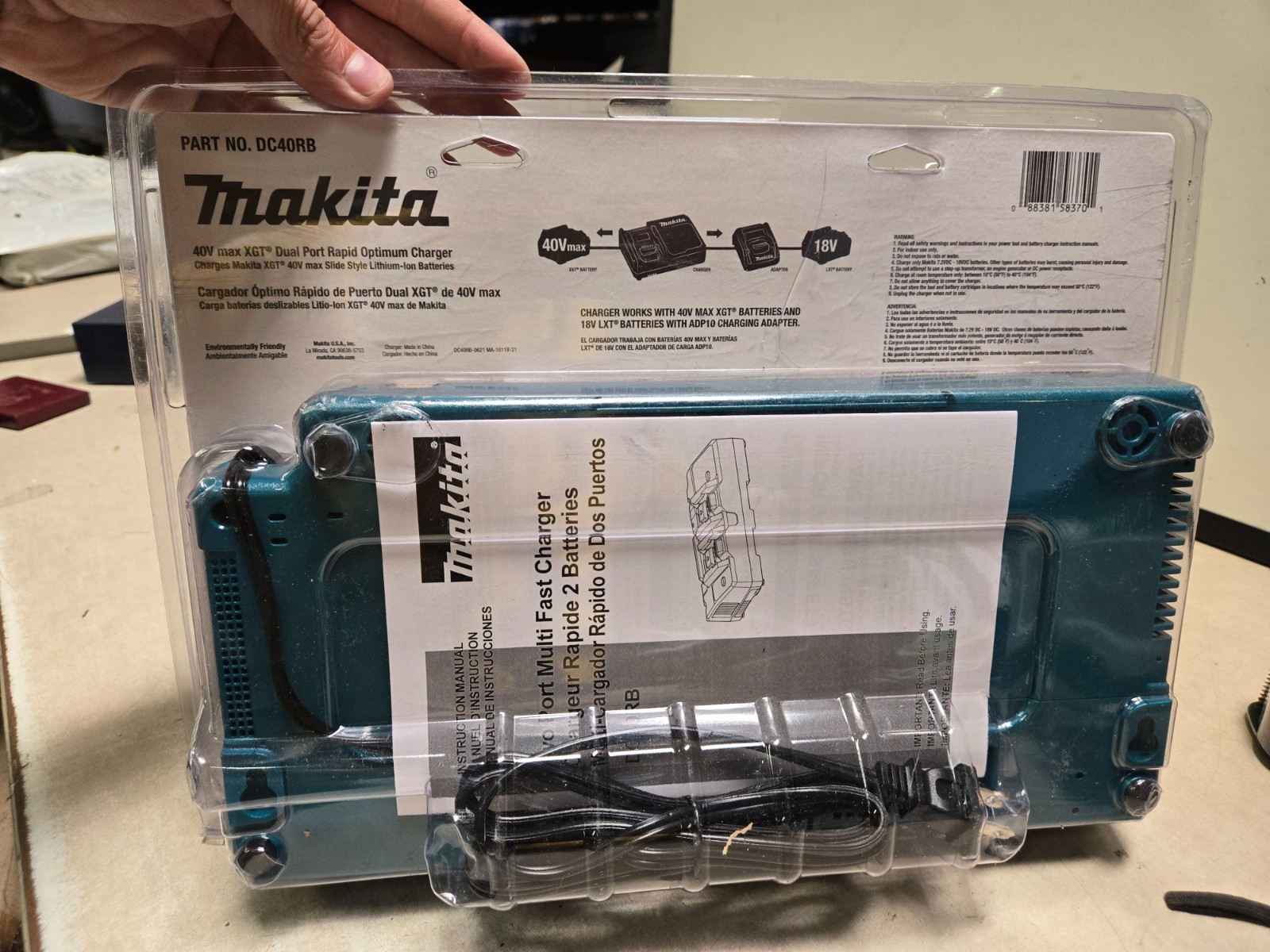 SEALED GENUINE Makita DC40RB 40V max XGT Dual Port Rapid Optimum Charger
