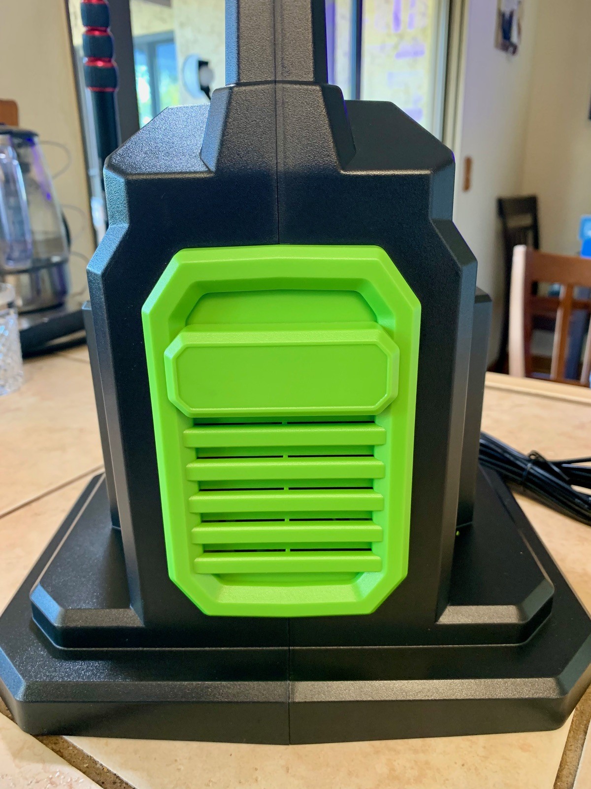 Dual-Port 4A Fast Charging Station for EGO 56V Lithium-Ion Batteries CH2800