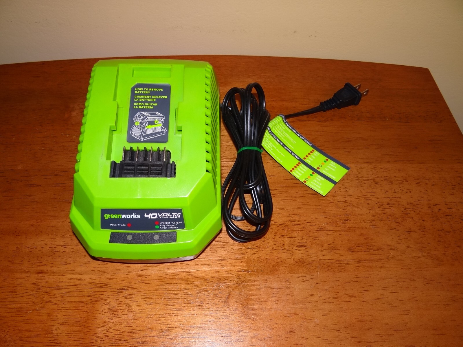 Genuine GreenWorks 29482 40V Lithium-Ion Battery Charger – TESTED/WORKS