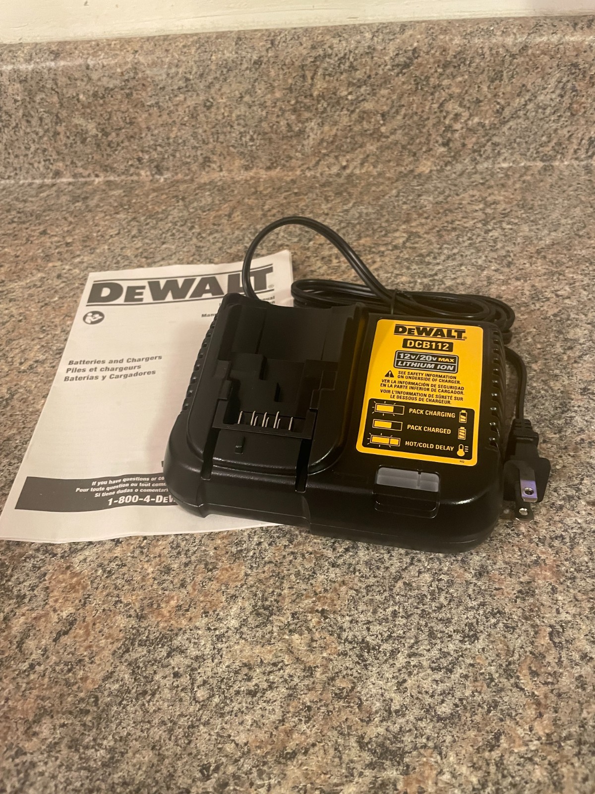 DEWALT Battery Charger 12V/20V MAX Li-ion DCB112 (OB)