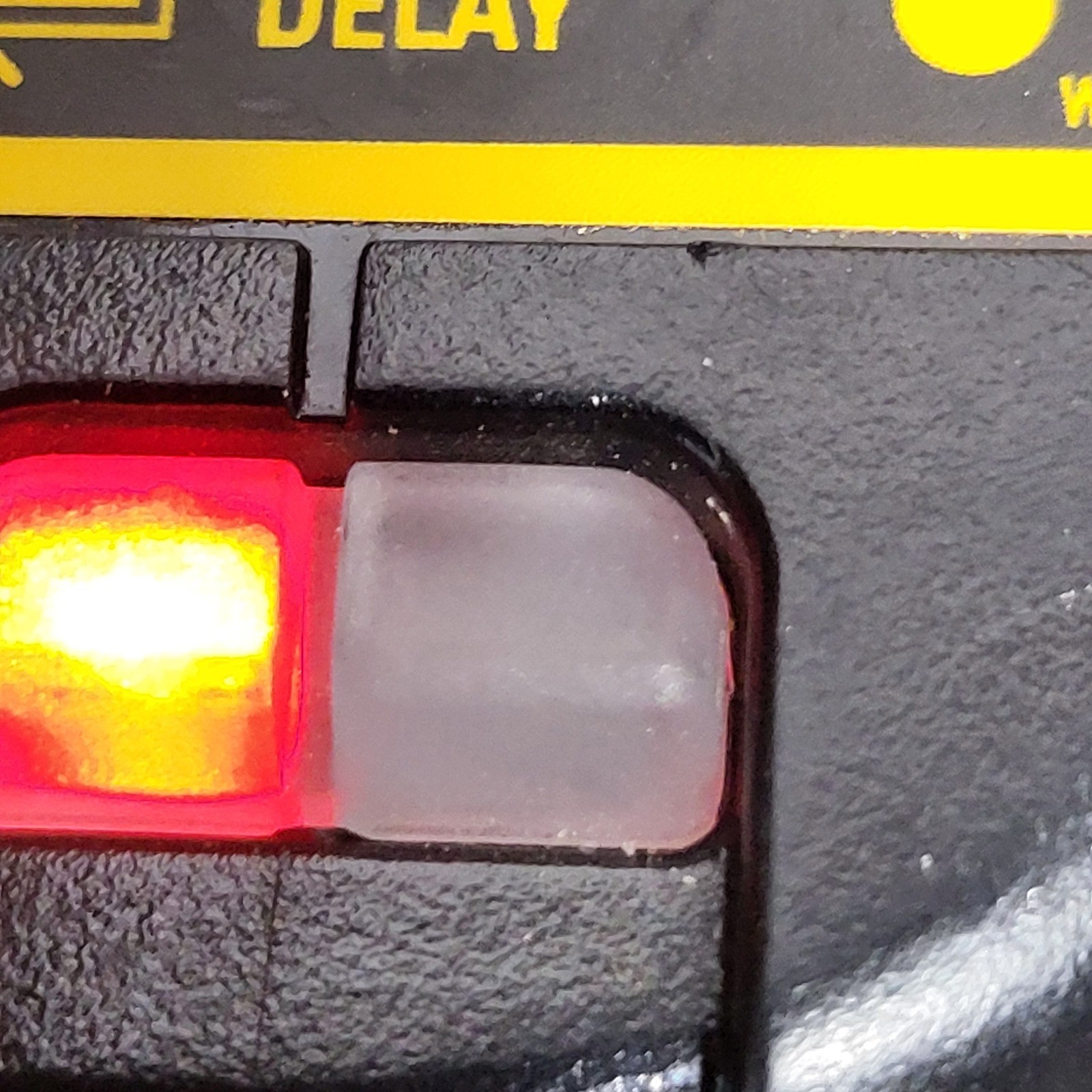DeWalt DCB107 12V 20V Max Lithium Ion Battery Charger Black Yellow OEM