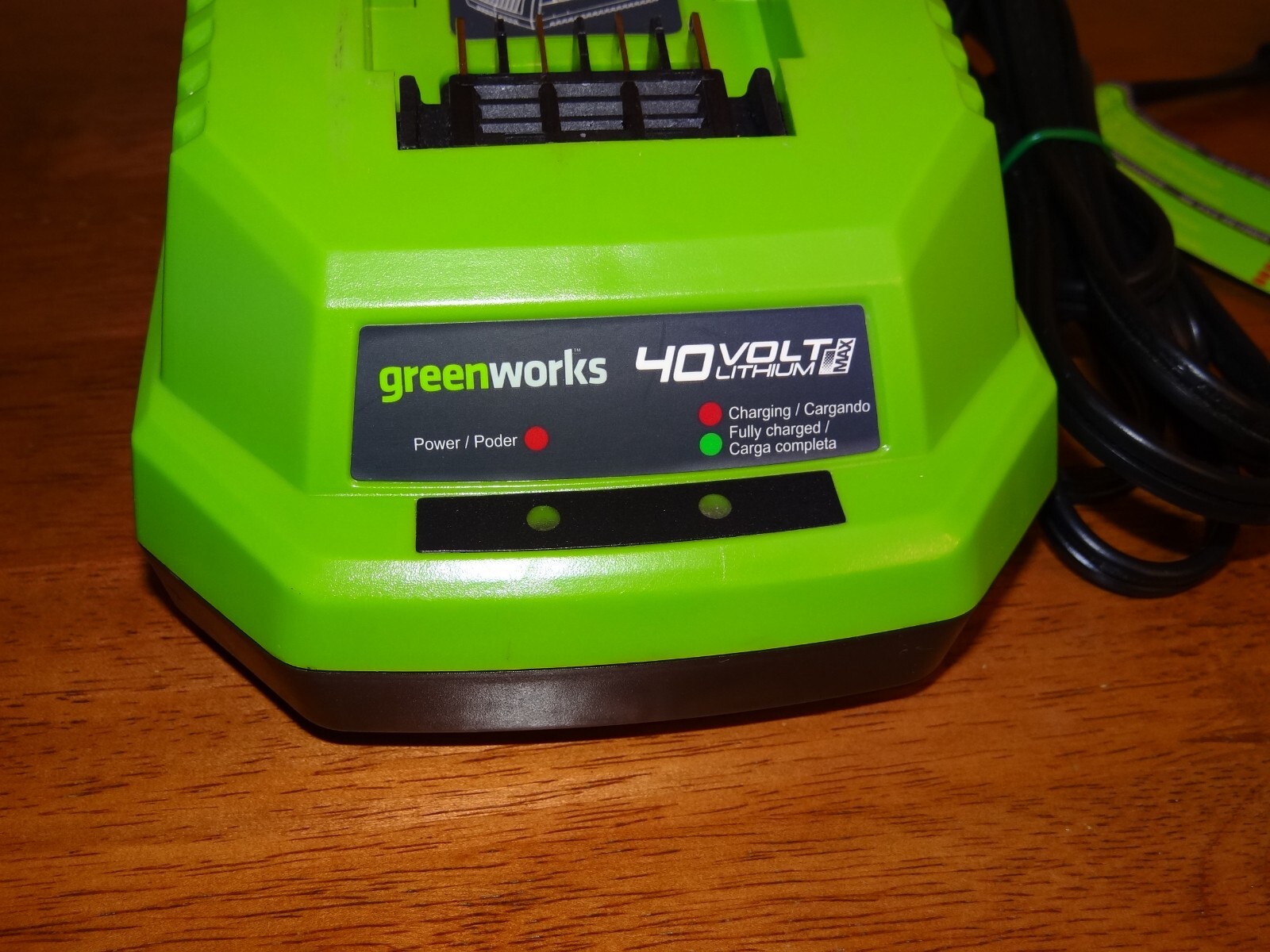 Genuine GreenWorks 29482 40V Lithium-Ion Battery Charger – TESTED/WORKS