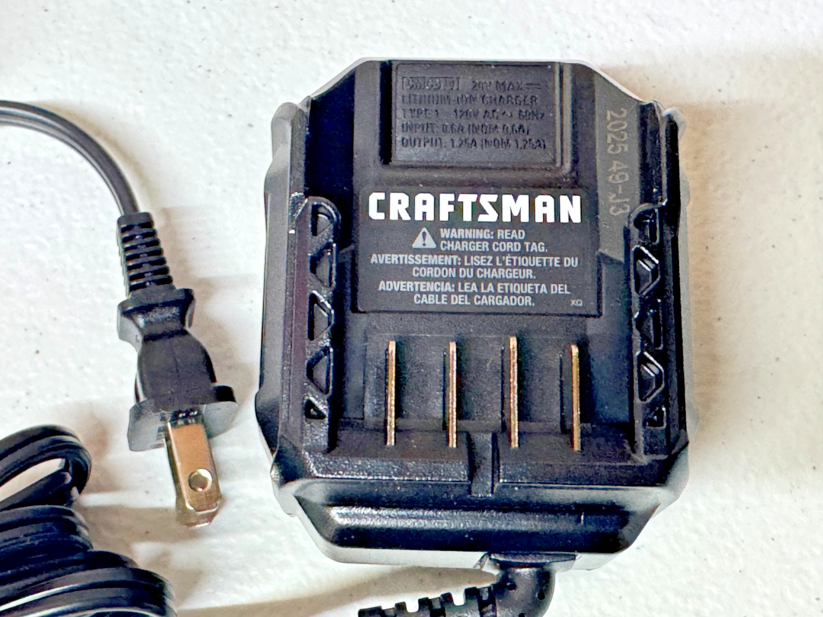 Genuine Craftsman CMCB101 20V Max Lithium-Ion Charger NEW