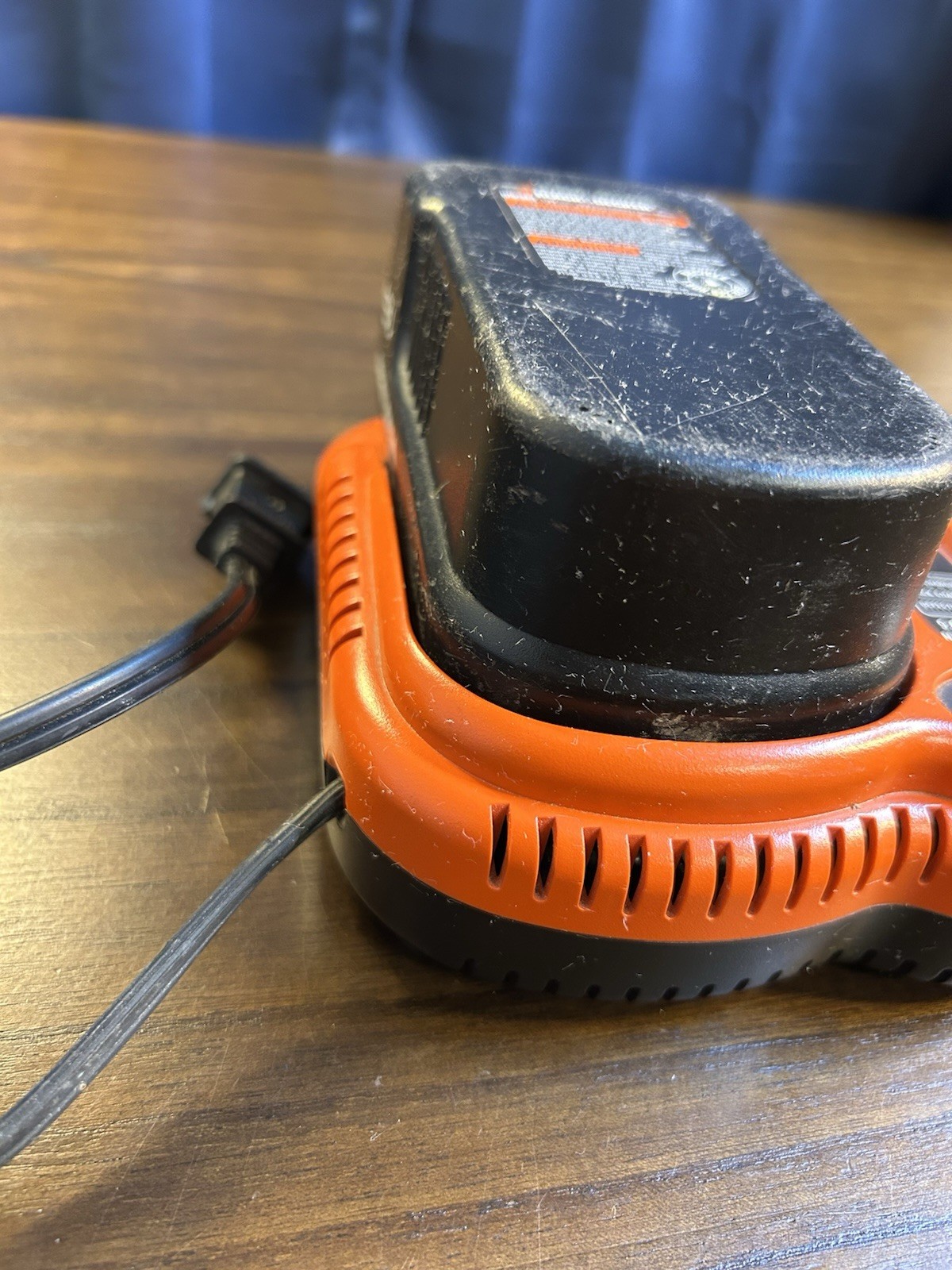 Black & Decker FSMVC Fire Storm 9.6-18V Ni-Cd CHARGER & 18V Battery OEM