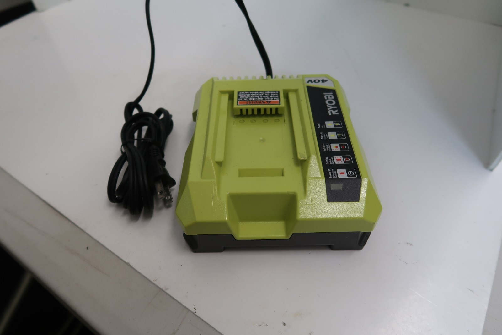 Ryobi OP401 40V Li-Ion Battery Charger (‎140199003)