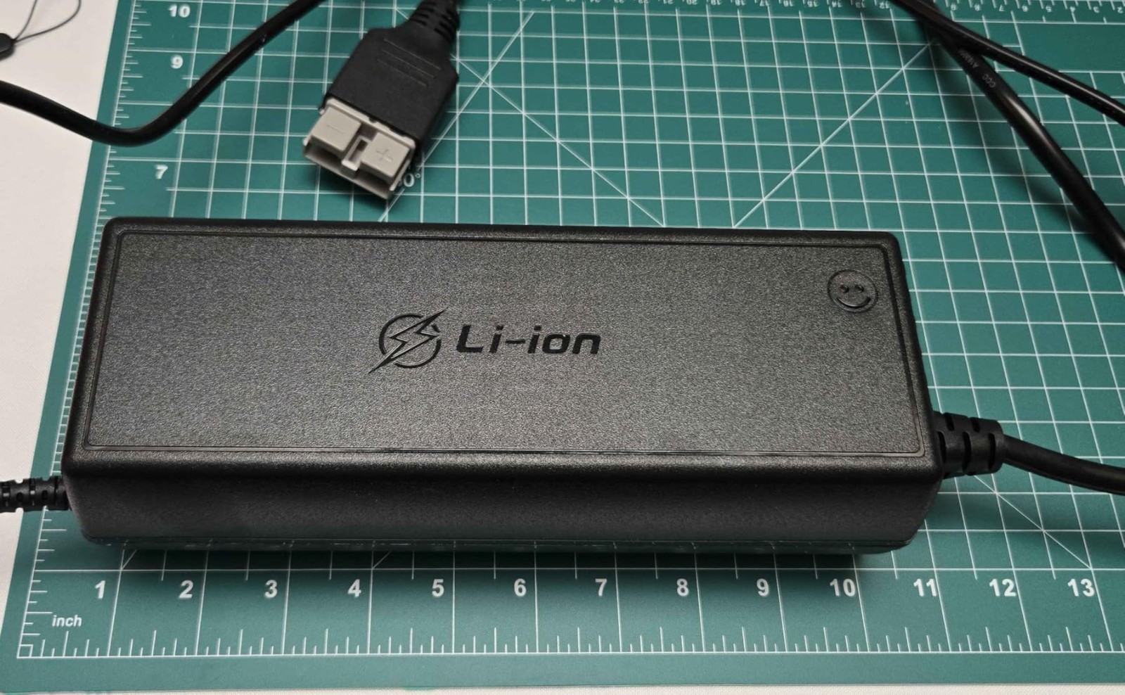 36V 10A Lithium Charger with Over-Voltage Protection – Smart Charging Solution