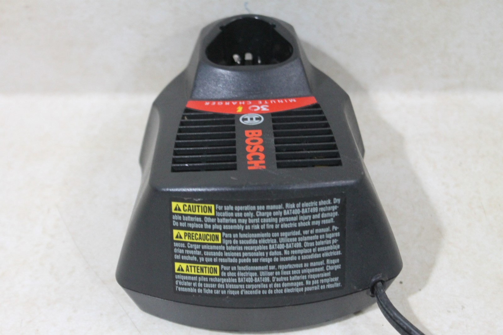 TESTED Genuine OEM Bosch 12v Volt Battery Charger BC 430