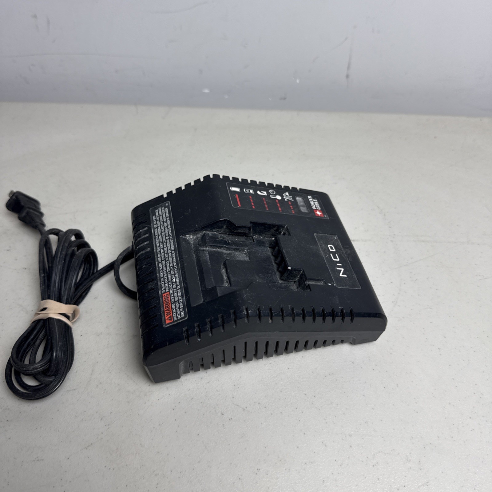 Porter Cable PCMVC 9.6-18V Ni-CD Power Tool Battery Charger TYPE 2 TESTED