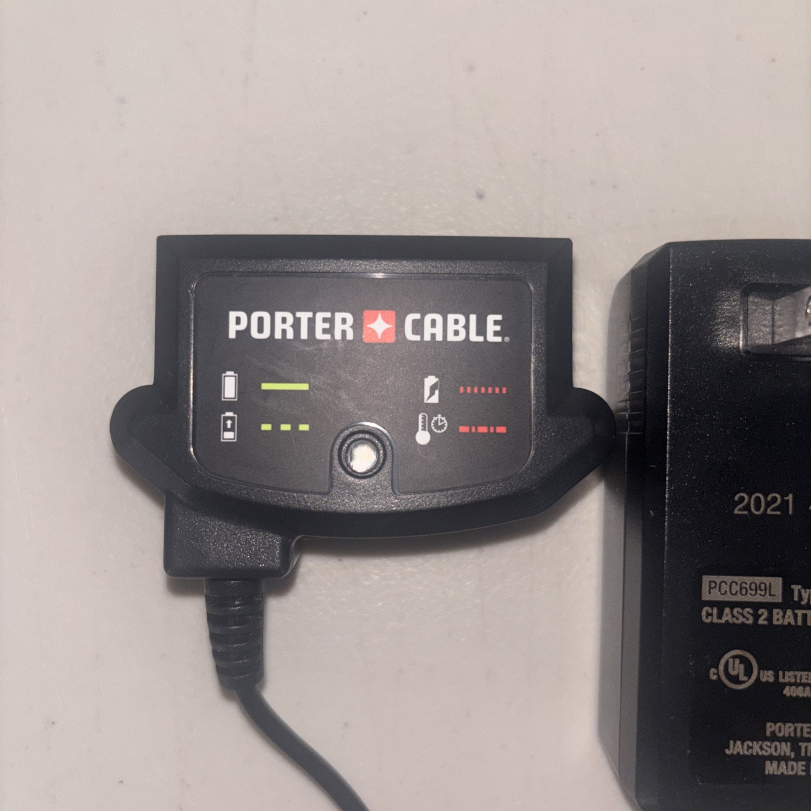 PORTER-CABLE PCC699L 20V Battery Charger – Black