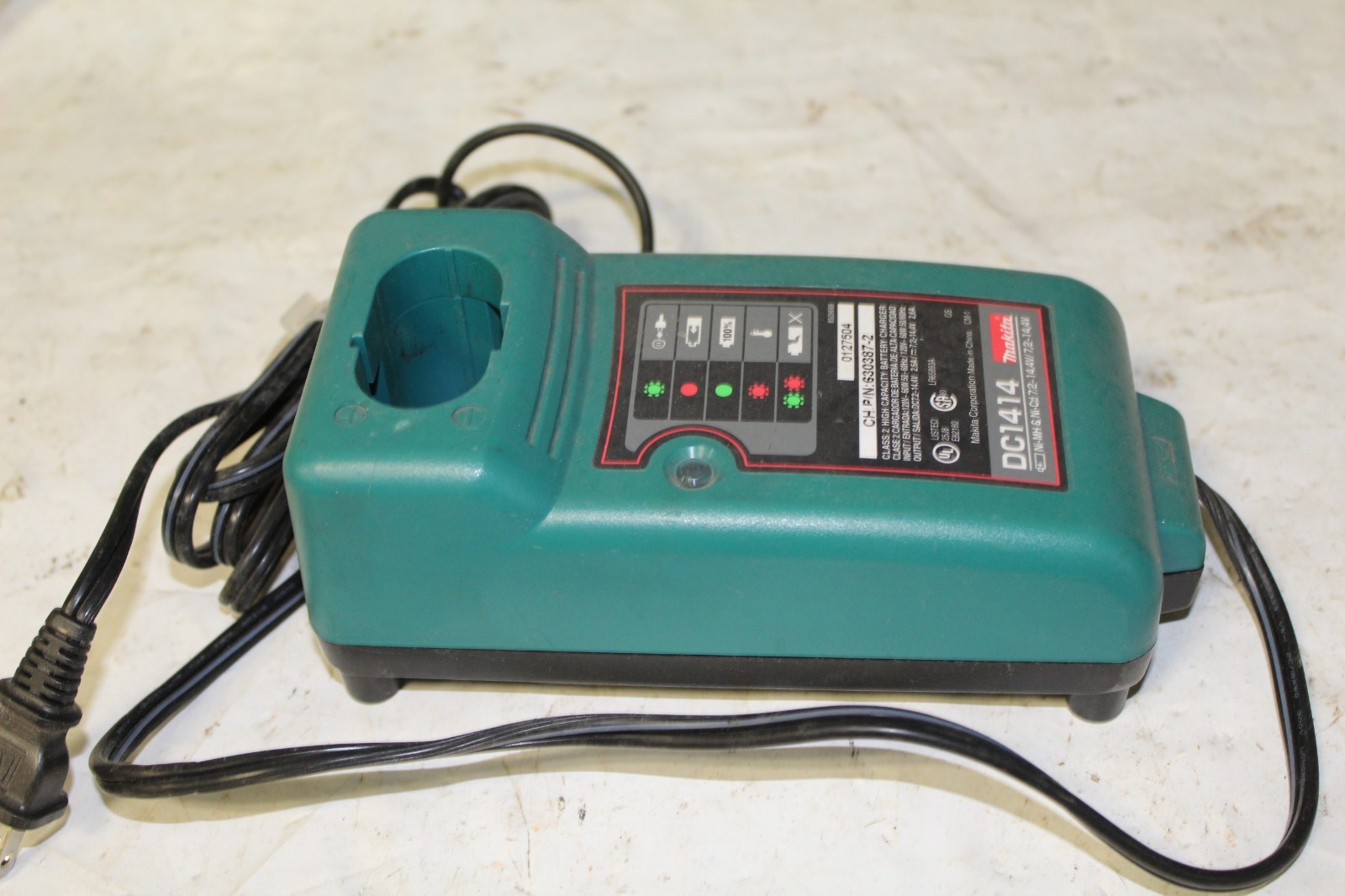 Makita 14,4 battery charger DC1414