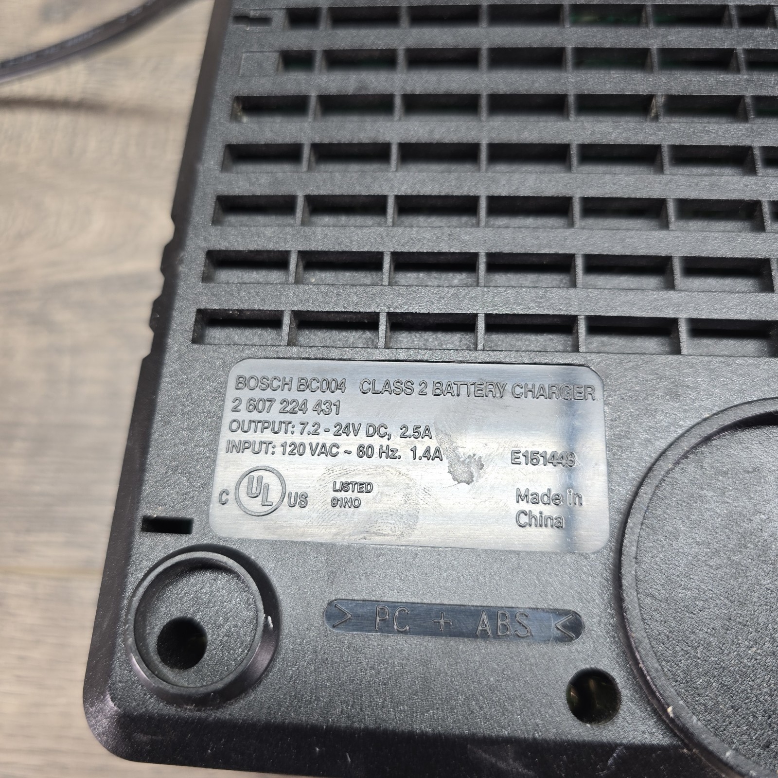 Bosch BC004 12V 14.4V 18V 24V, 1 Hour Battery Charger 7.2-24V