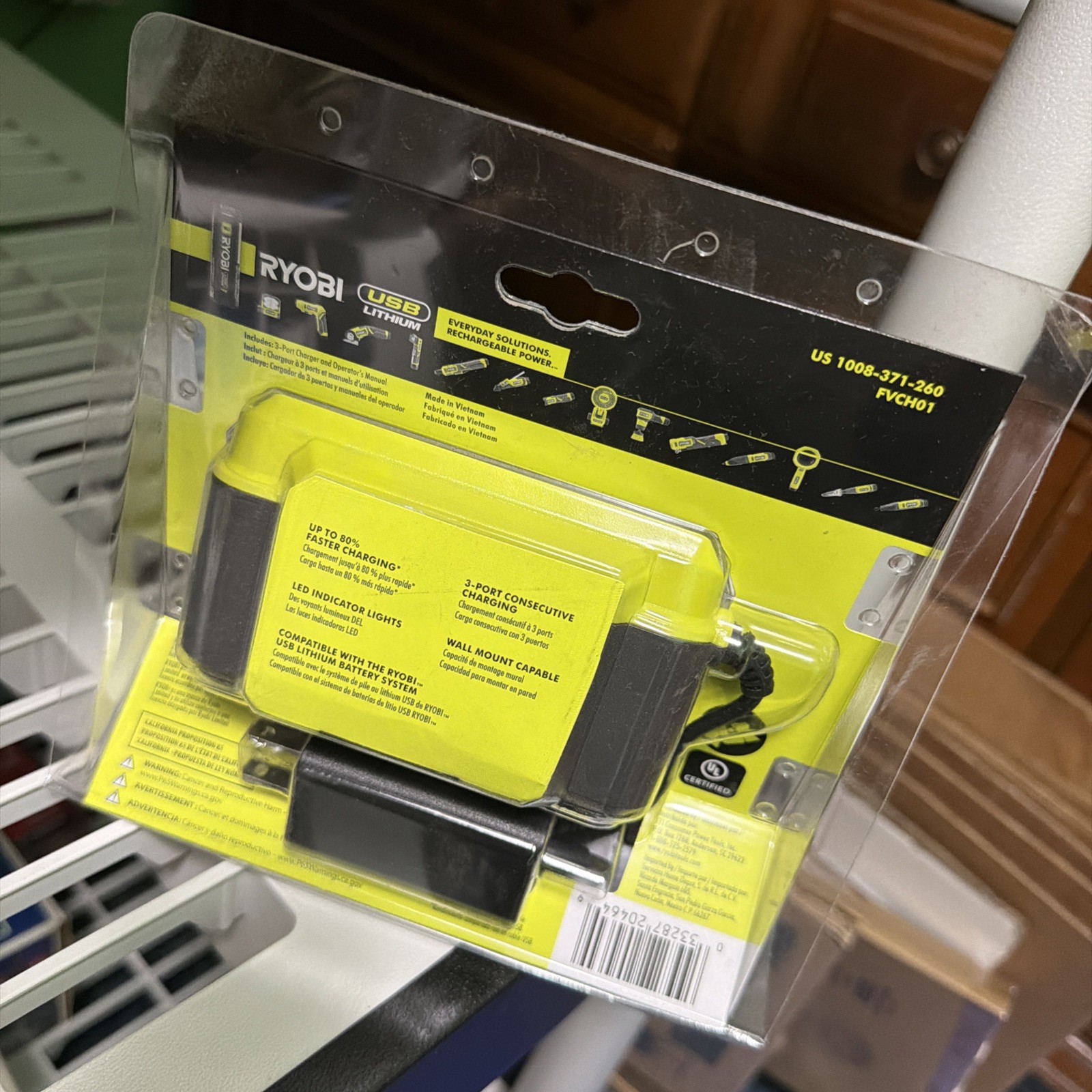 RYOBI USB Lithium 3-Port Charger