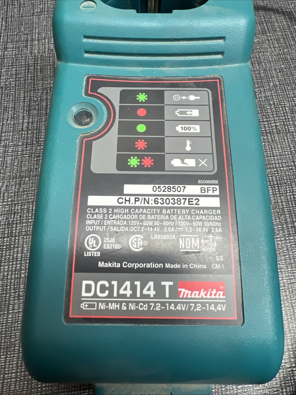 OEM Makita DC1414 T 7.2-14.4V Ni-MH Ni-Cd Tool Battery Charger tested works