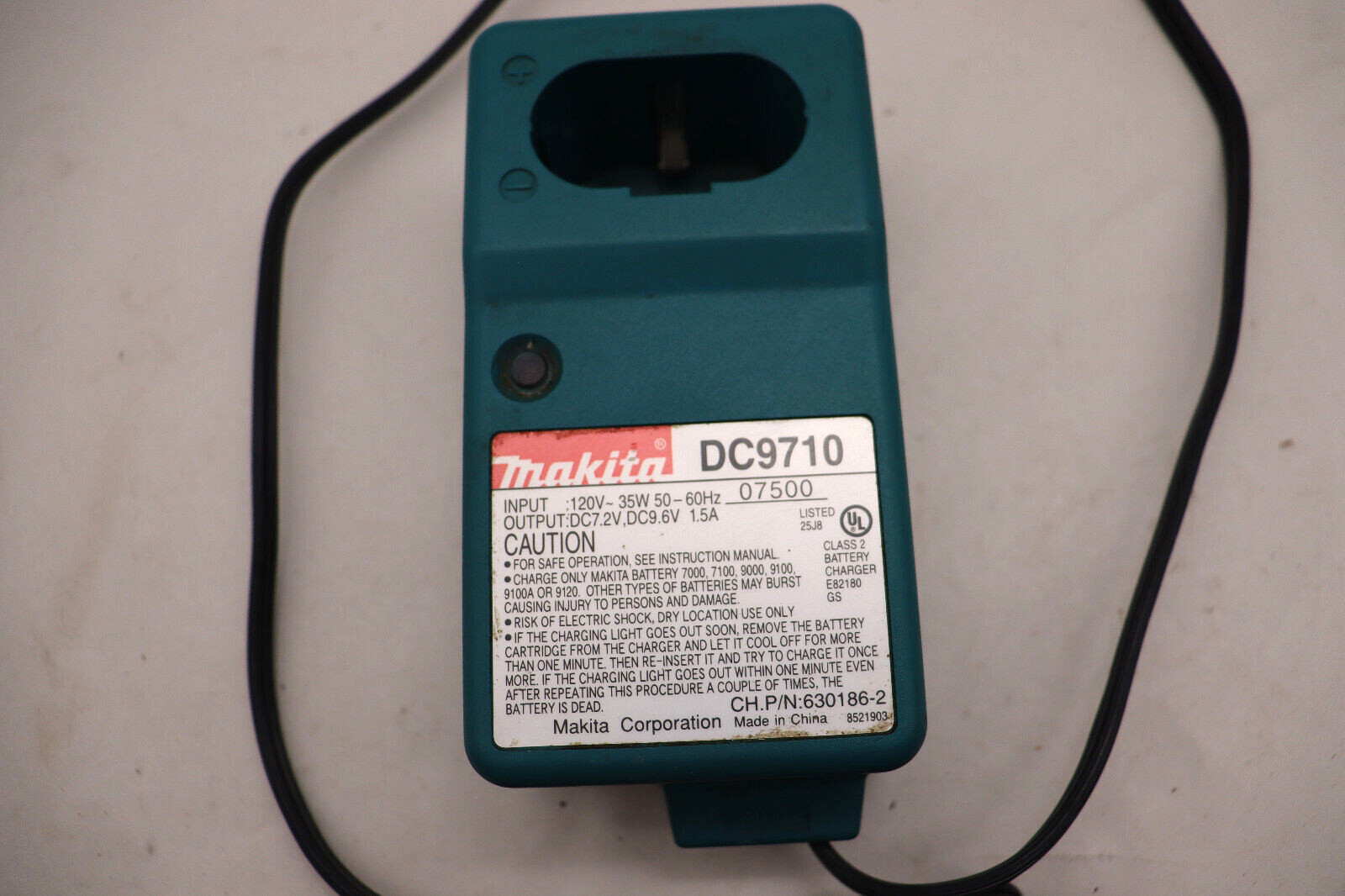 Genuine Makita DC9710 Power Tool Battery Charger 7.2V & 9.6V 1.5A – Tested