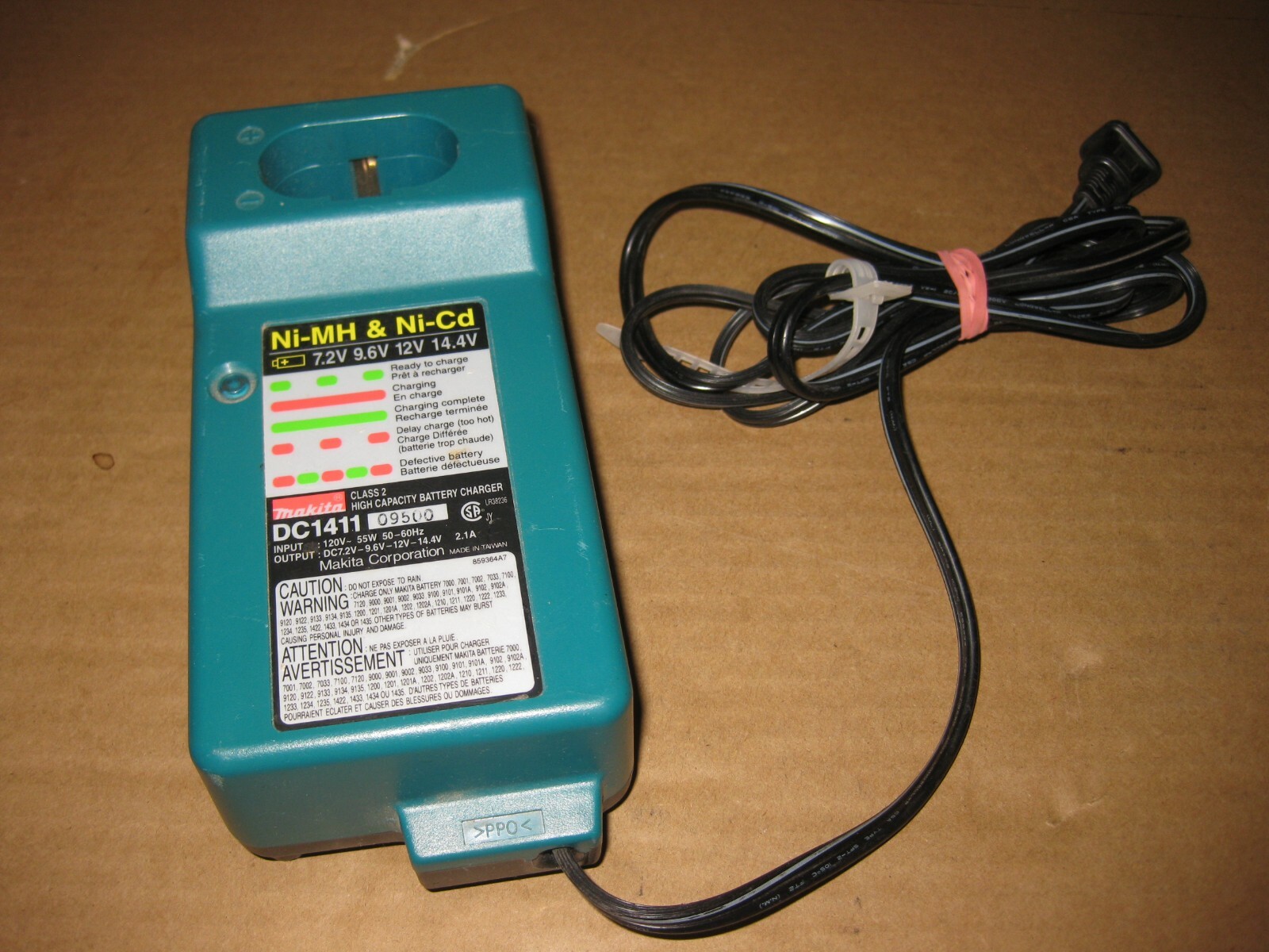 Makita DC1411 Battery Charger Ni-Mh & Ni-Cd 7.2V 9.6V 12V 14.4V Tested
