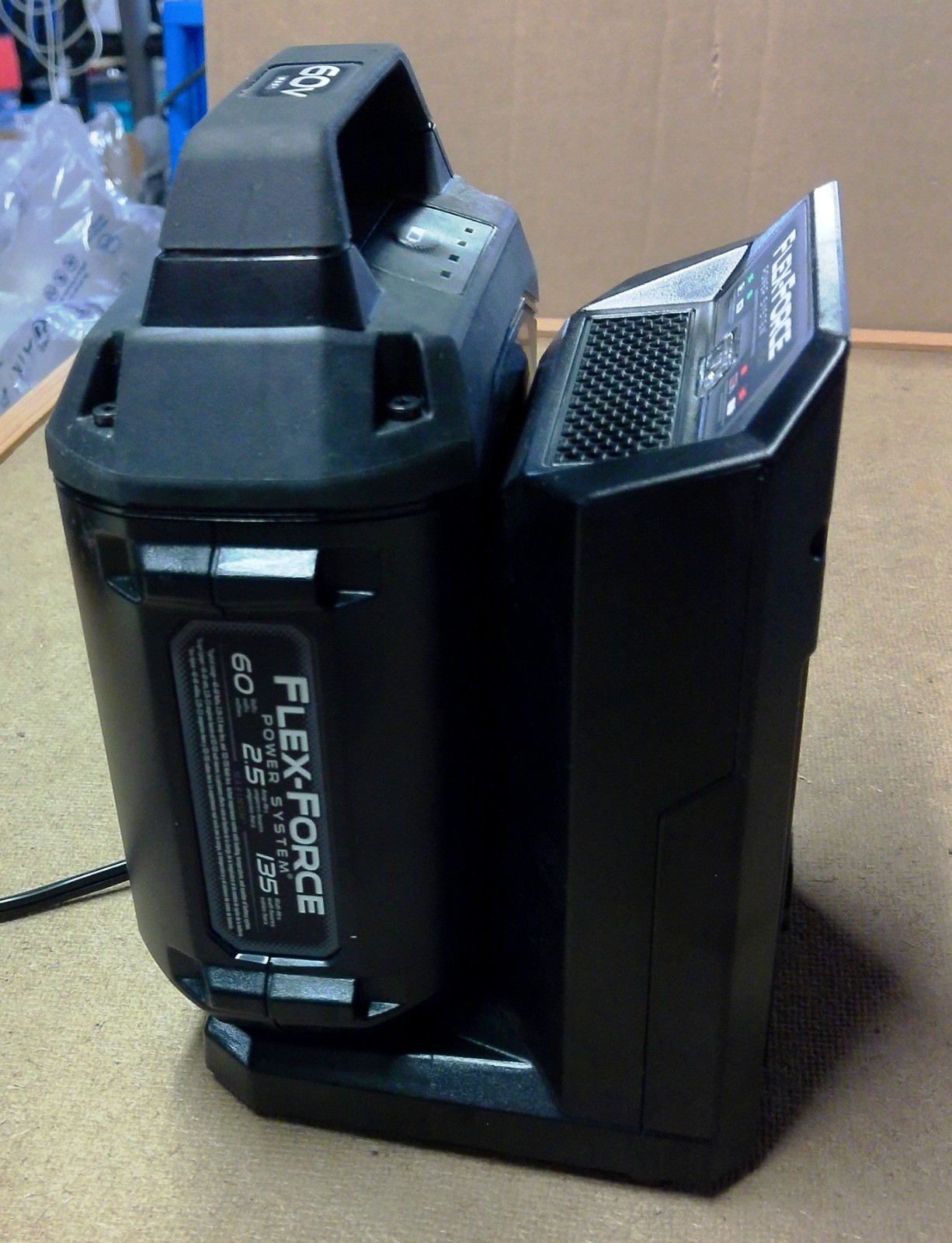 Flex-Force Charger Model 88902 and 60V Max 88925 Battery, 2.5 Ah, 135 Watt Hrs.