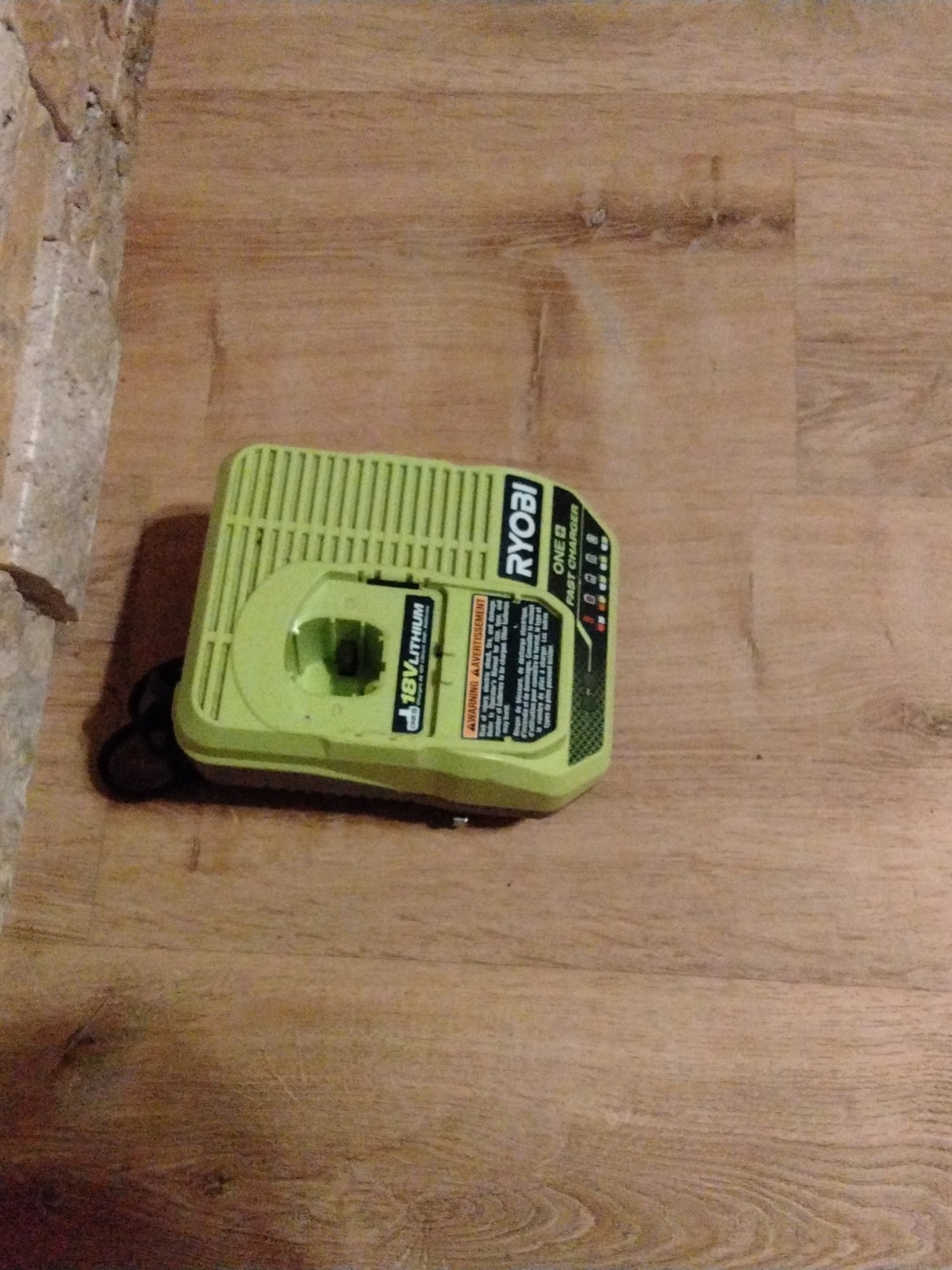 Ryobi One + Lithium – Ion Fast Battery Charger with LED Indicators PCG004