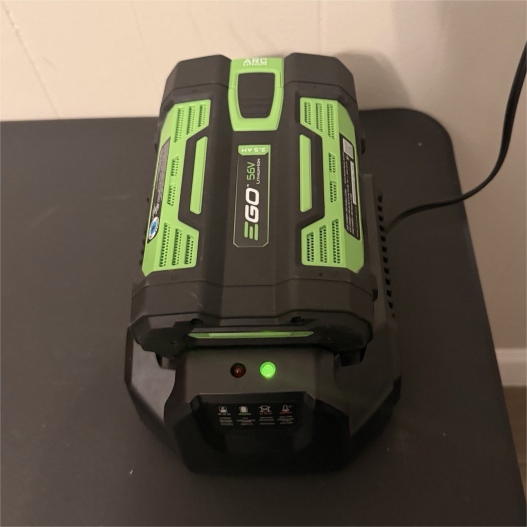2.5 AH EGO 56V Lithium-Ion Battery w/ Charger included