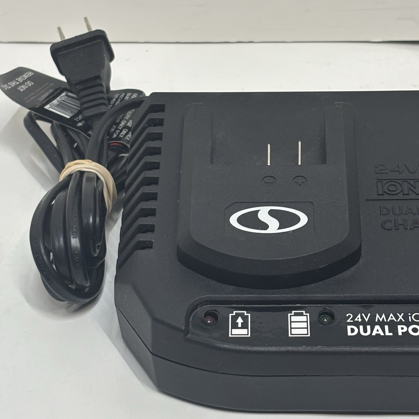 Snow Joe Ion+ 24V Lithium-Ion Battery Charger – Dual Port 24V-X2-20SB OEM