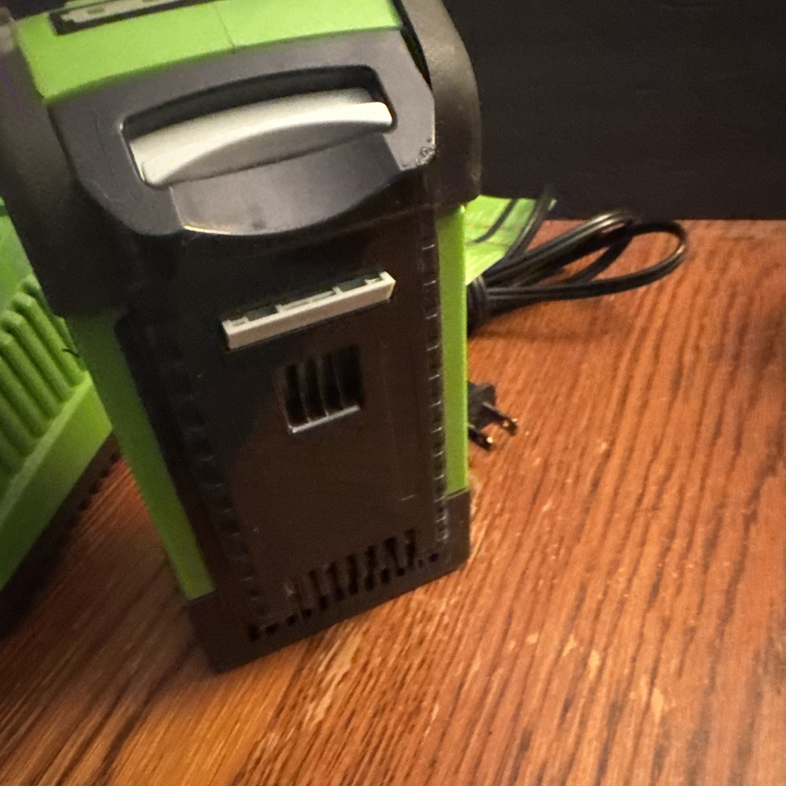 Greenworks 40 Volt OEM Battery And Charger Lithium Max Model 29482