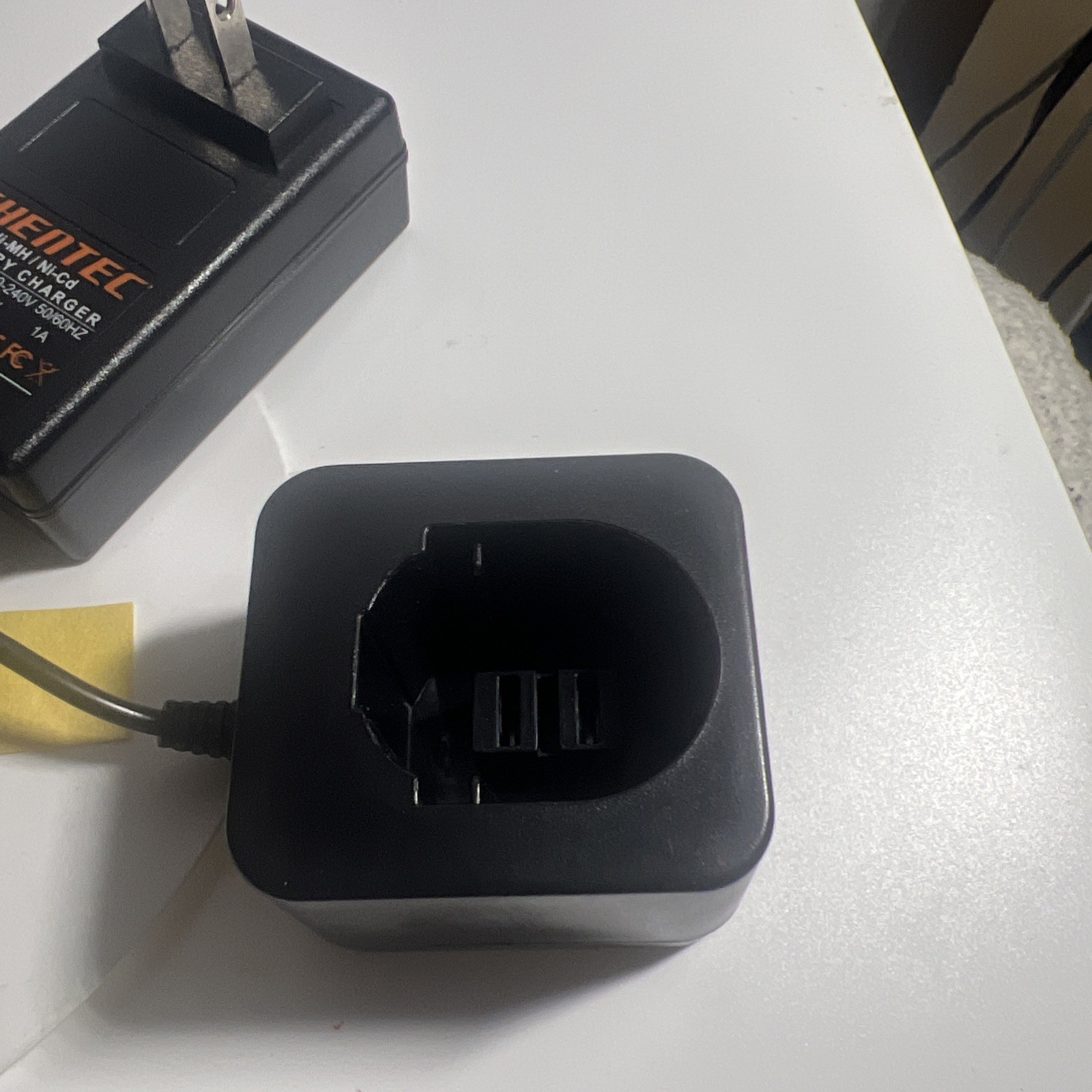 Shentec 1.2V-18V Battery Charger for Makita Batteries that fit Ridgid 320E