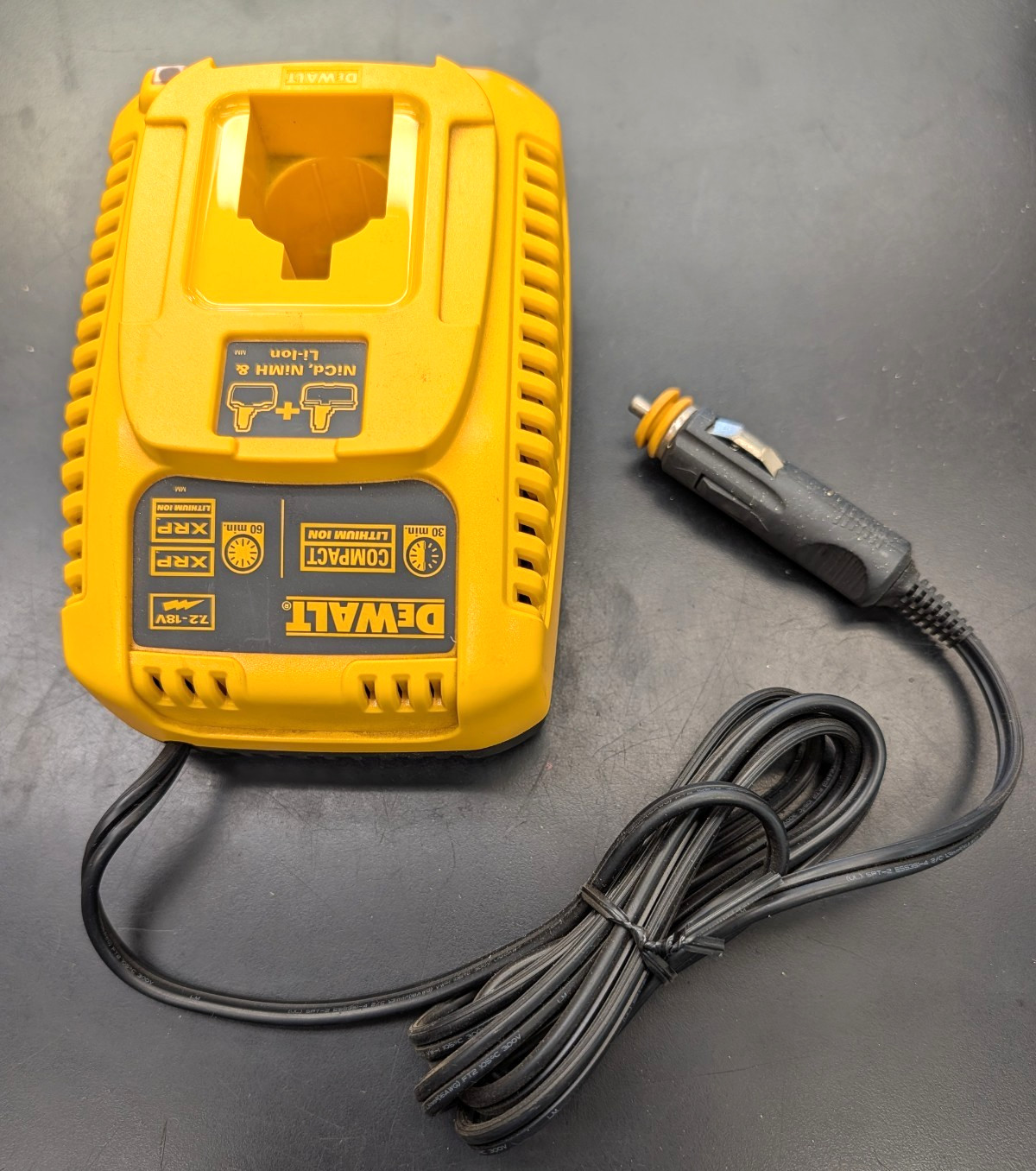 Dewalt DC9319 Vehicle Charger 7.2V- 18V- Free SHipping