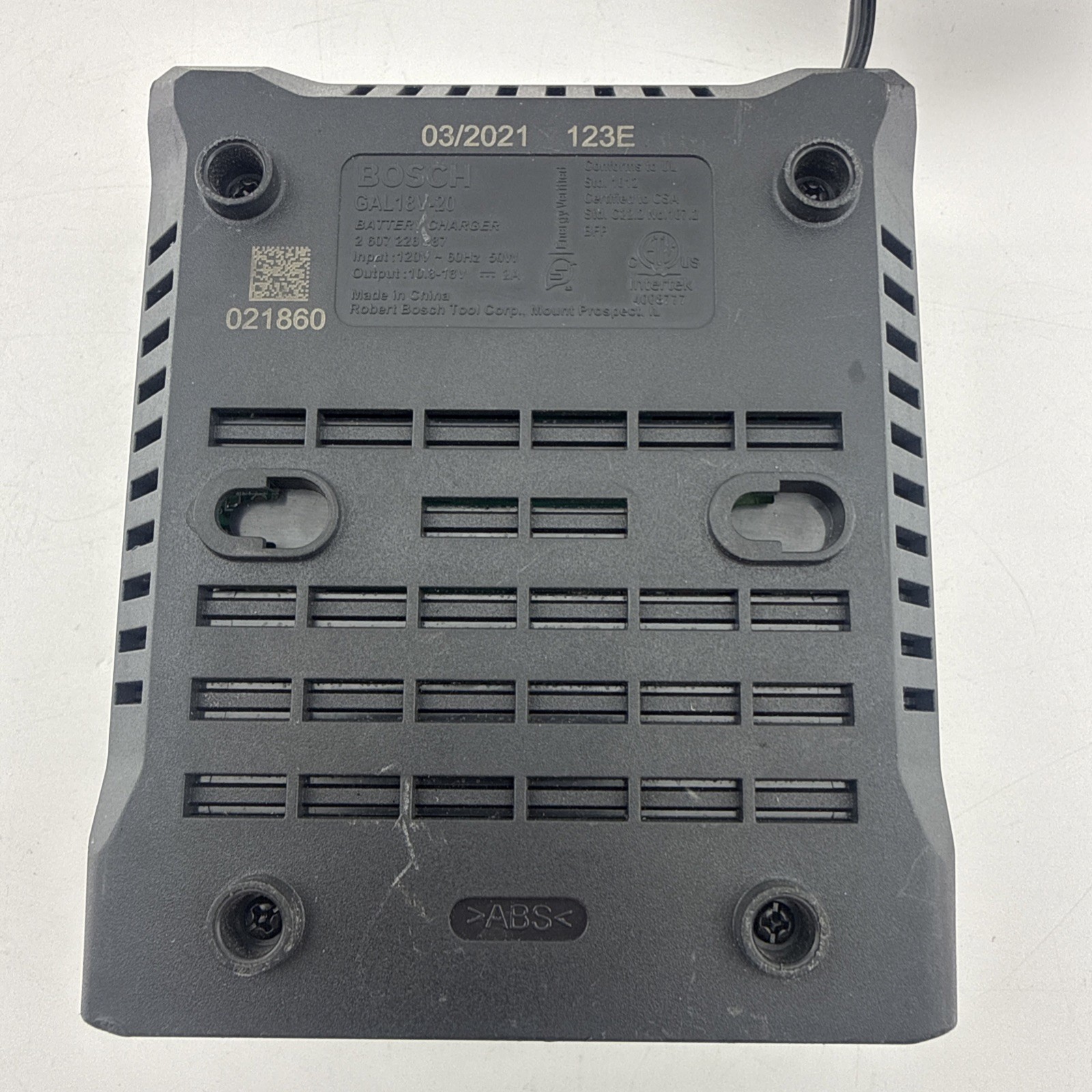 Bosch GAL18V-20 18V Lithium-Ion Battery Charger OEM Used