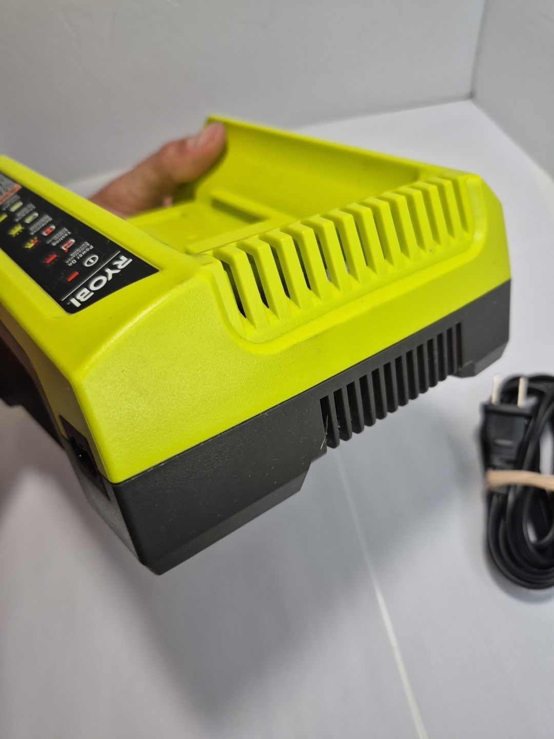 Ryobi 40V Lithium-Ion Rapid Charger OP400 Class 2 Battery Charger – Tested –