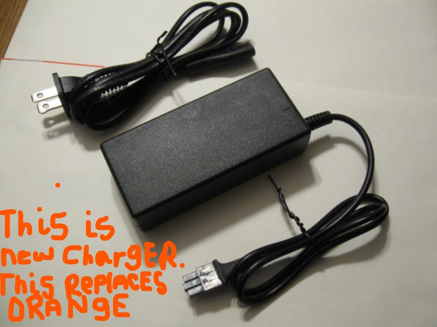 Black & Decker HT70151 HT7015ALT/AFT Charger CMM1200 Cordless Lawnmower. New