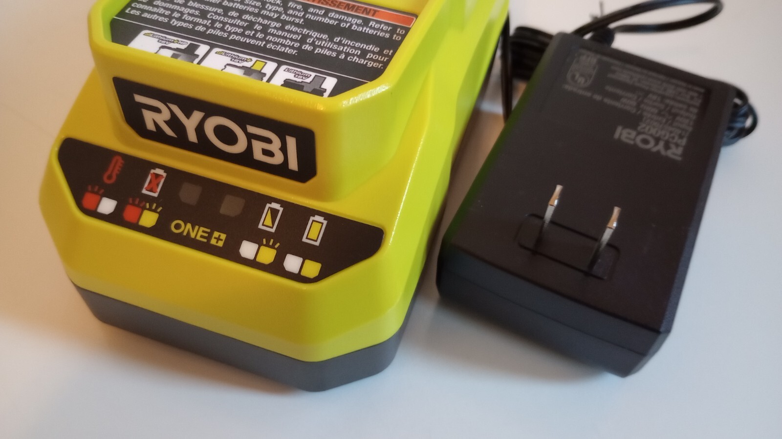 New 18v Ryobi PCG002 Lithium Ion Battery Charger for PBP002 PBP003 PBP004 PBP005