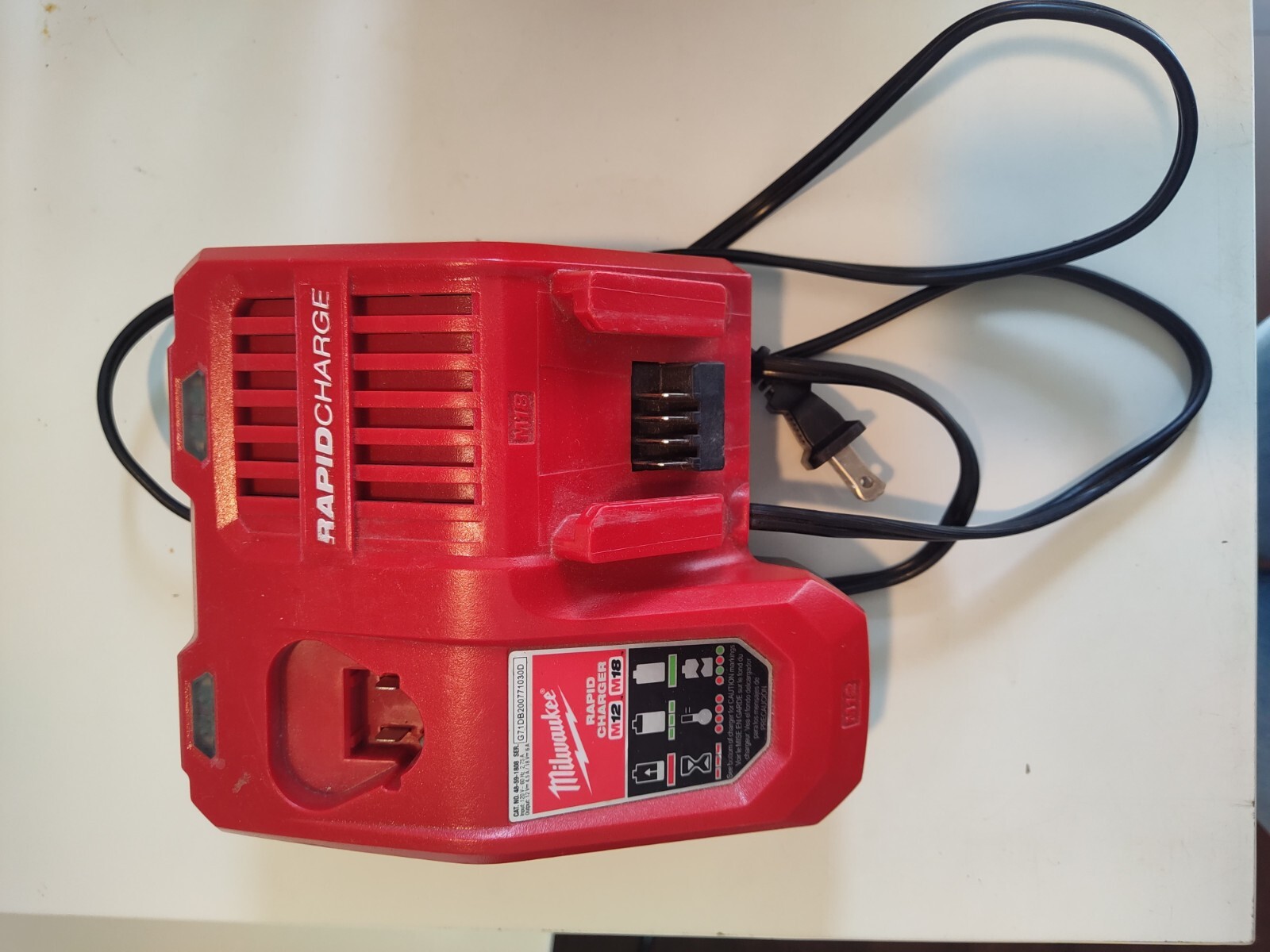 Milwaukee 48-59-1808 Rapid Charge – M12/M18 Multi Voltage Charger