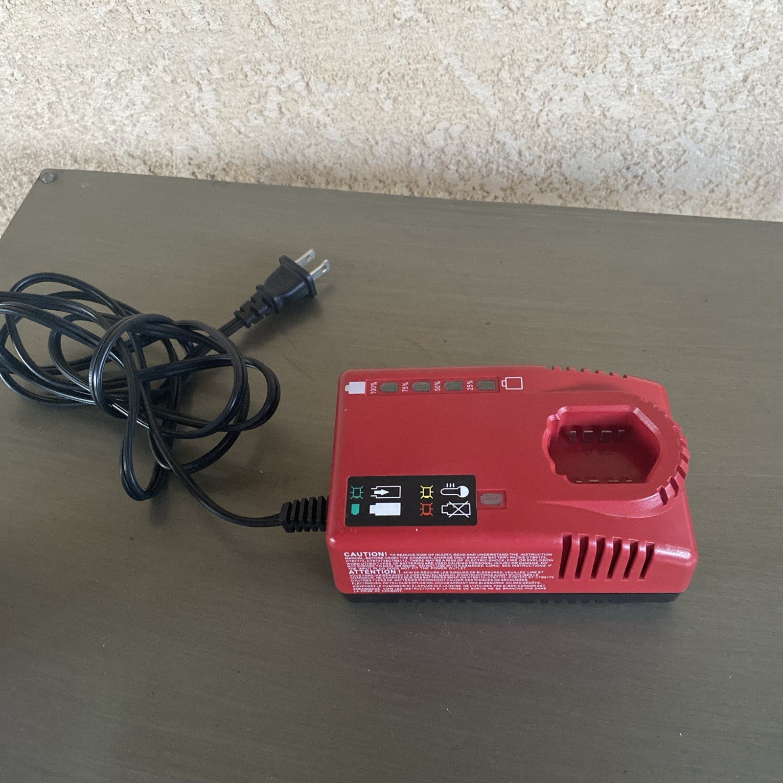 Snap-on CTC772 Lithium Battery Charger 7.2V 14.4V