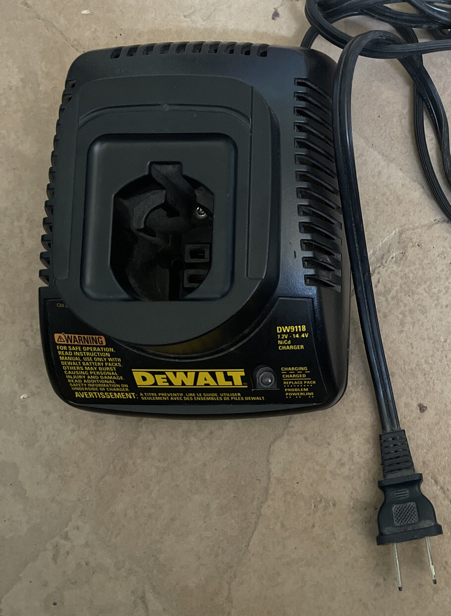 DeWalt DW9118 Battery Charger 7.2V – 14.V One Hour Charger Original Tested Works