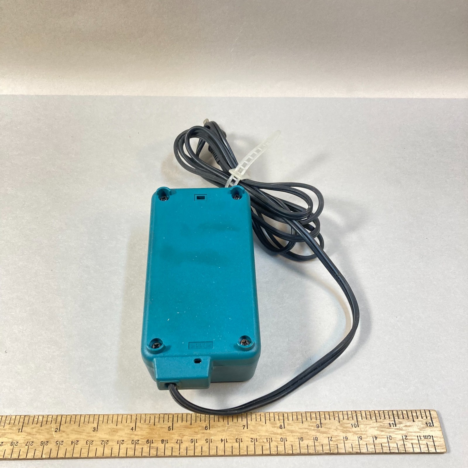 Makita Battery Charger DC9710 7.2-9.6V #06500