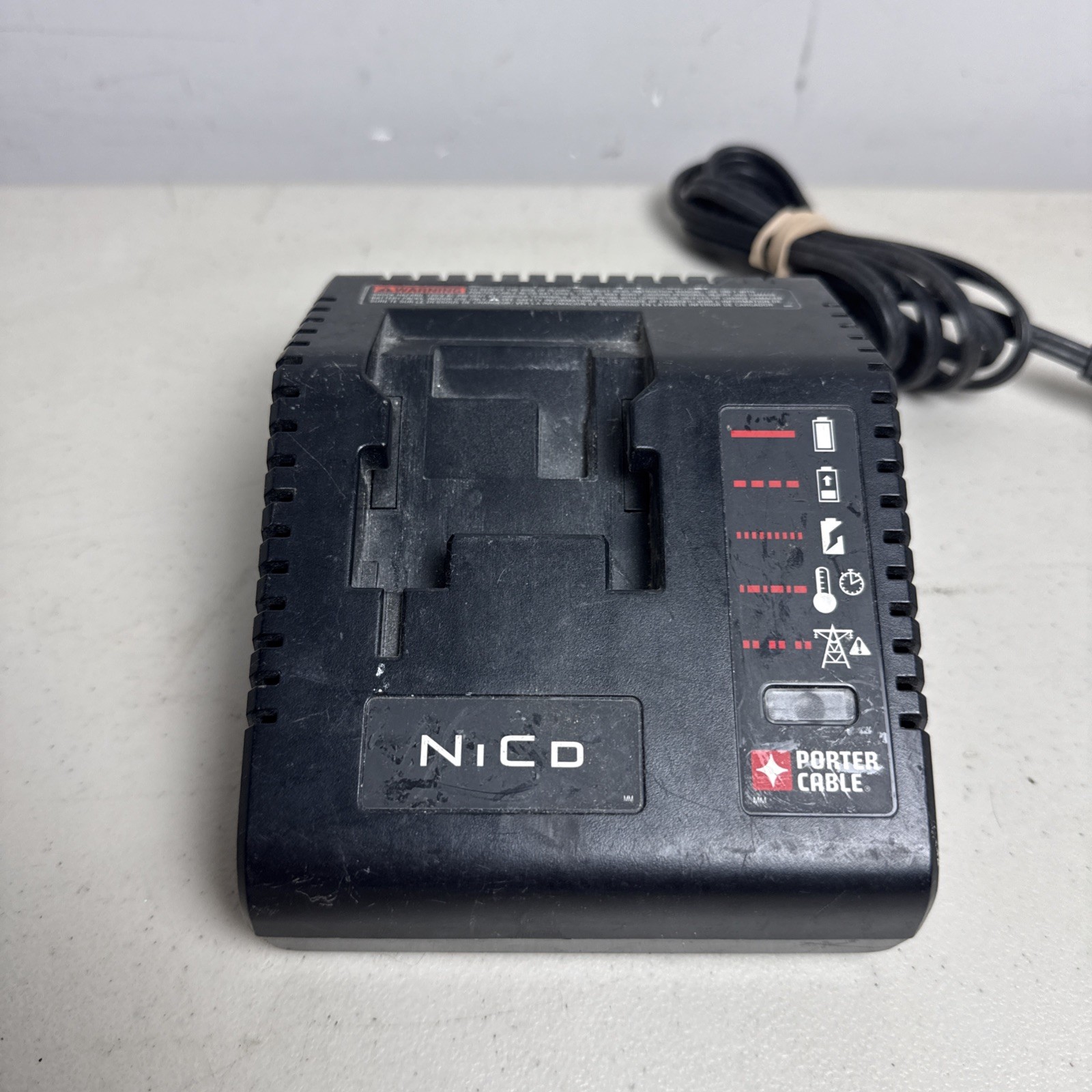 Porter Cable PCMVC 9.6-18V Ni-CD Power Tool Battery Charger TYPE 2 TESTED
