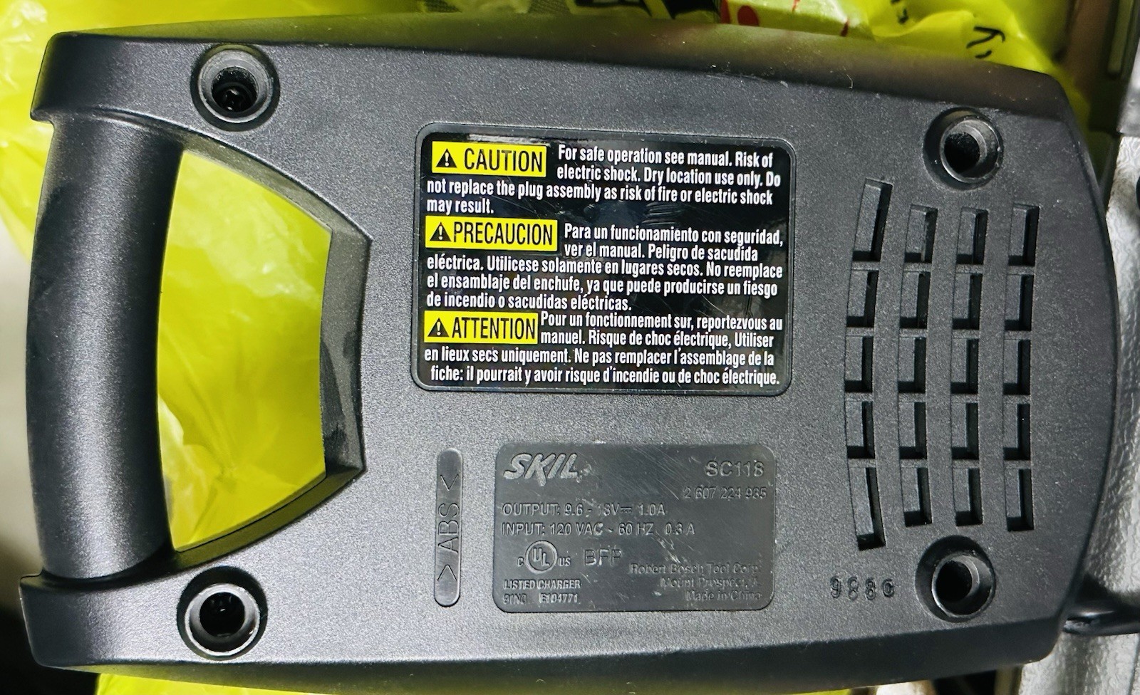 SKIL SC118 9.6V-18V Battery Charger – Excellent
