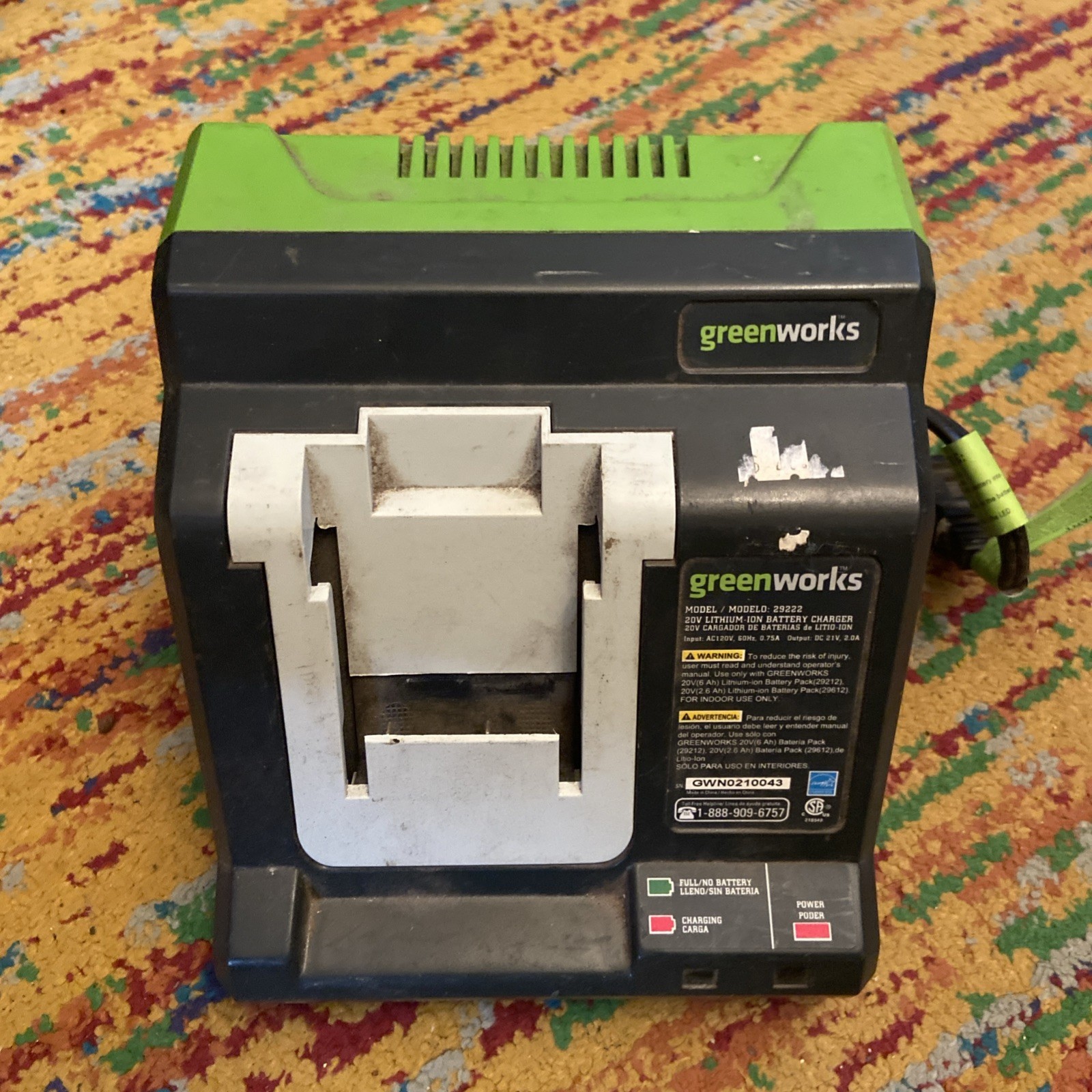 Greenworks 20 Volt charger Model 29222, Lithium