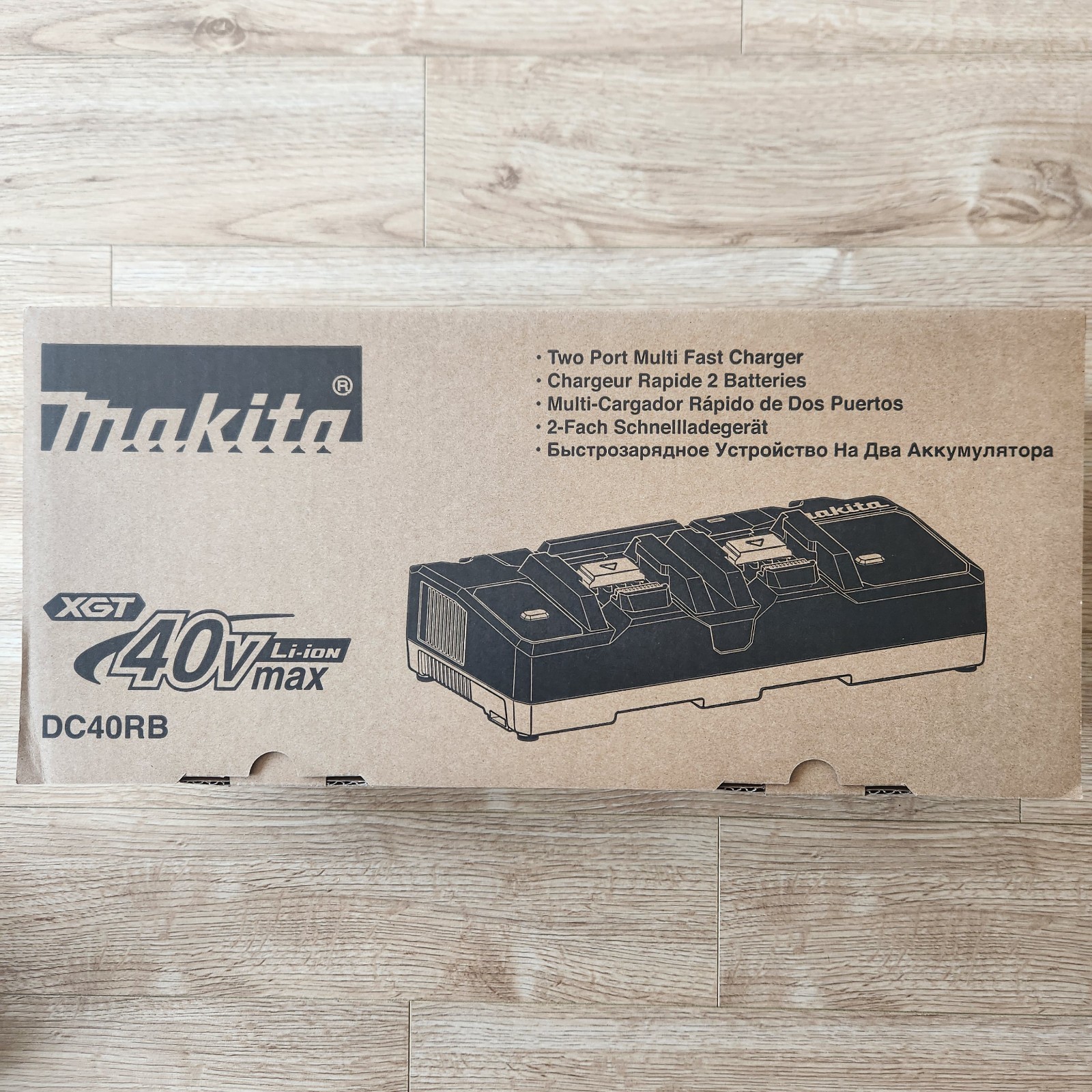 Makita DC40RB 40V Max XGT Li-ion Dual Port Rapid Optimum Battery Charger 220V