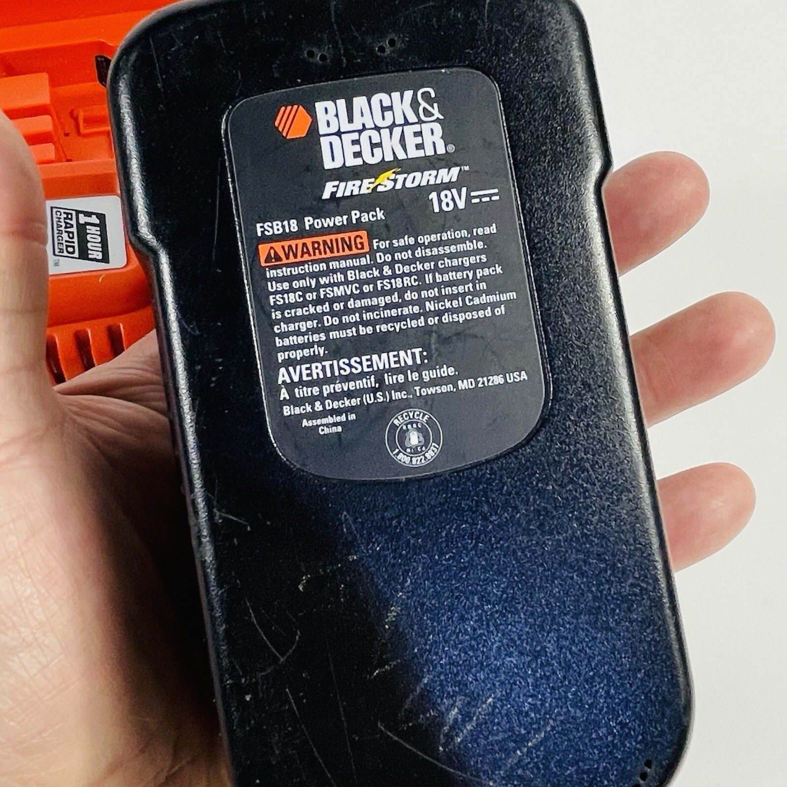 Black & Decker Fire Storm 9.6V-18V Ni-Cd Battery and Rapid Charger