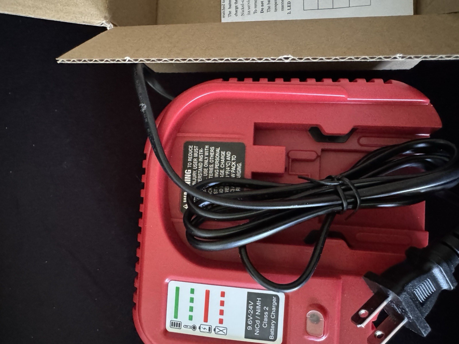 Qbmel 9.6V-24V NiCd/NiMH Tool Battery Charger Red BDFCCN24 BDFC240