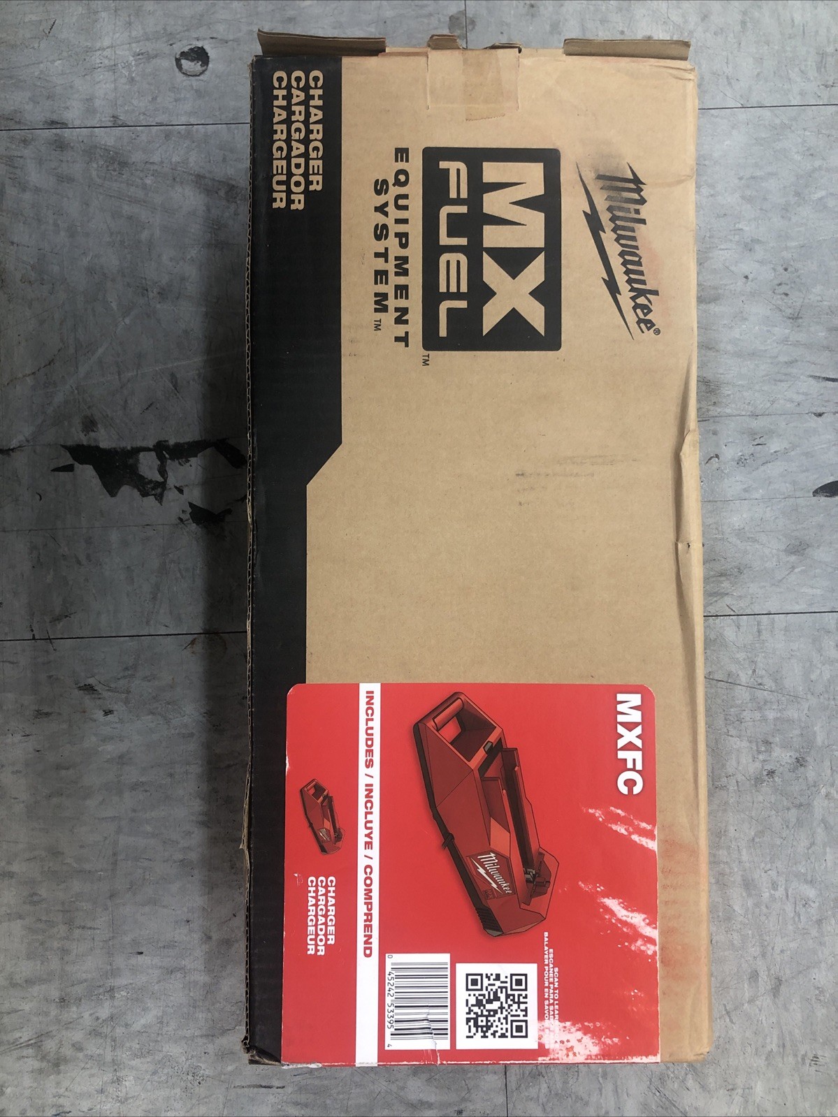 Milwaukee MXFC MX FUEL Lithium-Ion Battery Charger (Red)