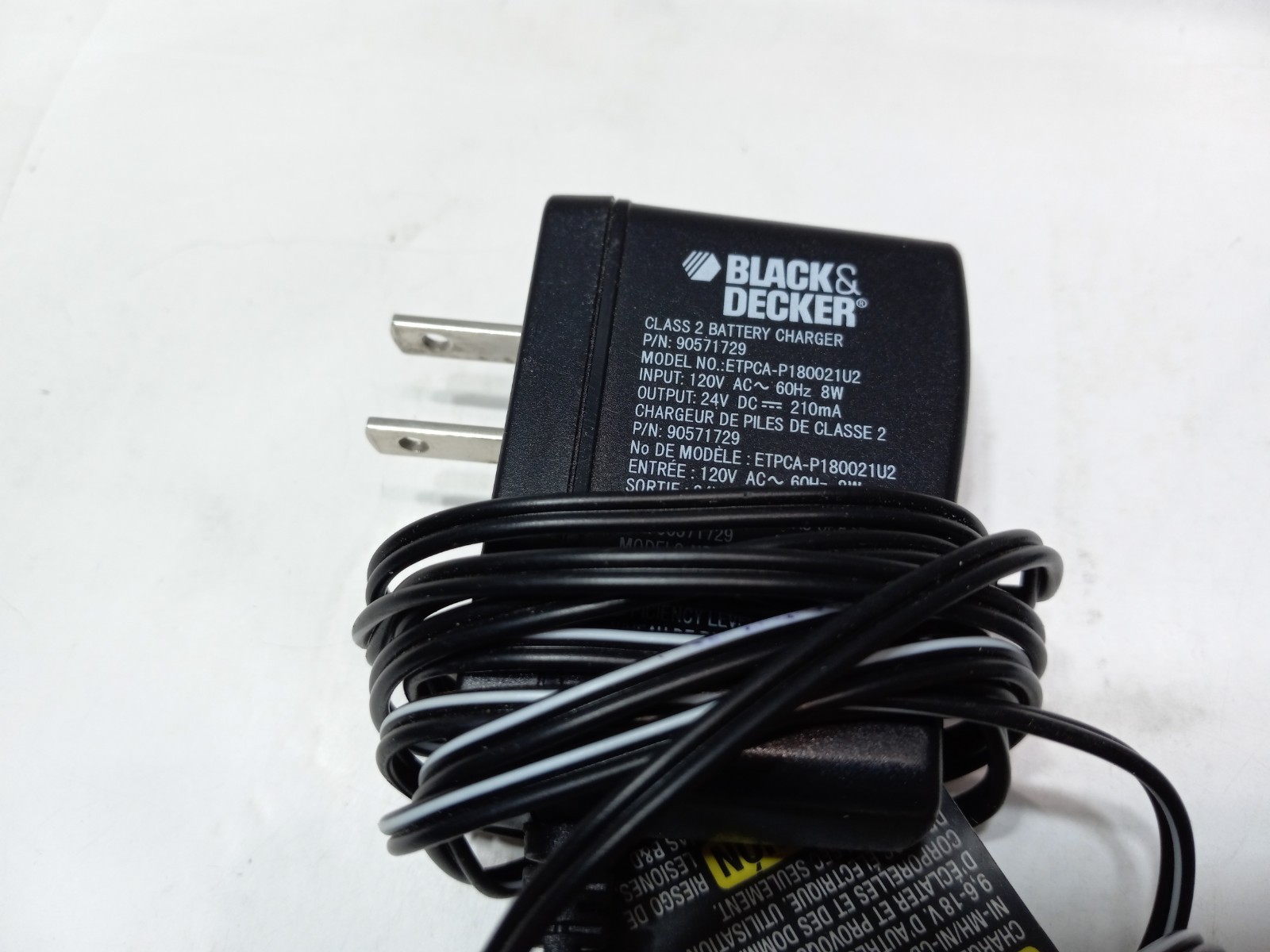 Black & Decker Battery Charger 9.6V-18V ETPCA-P180021U2 p/n 90571729 Tested