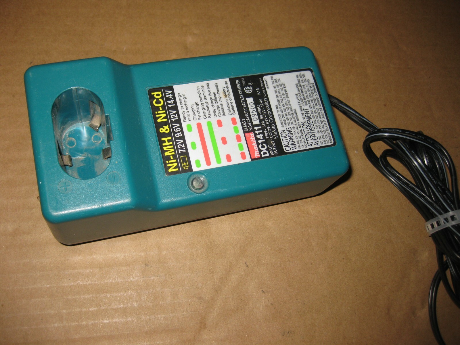 Makita DC1411 Battery Charger Ni-Mh & Ni-Cd 7.2V 9.6V 12V 14.4V Tested