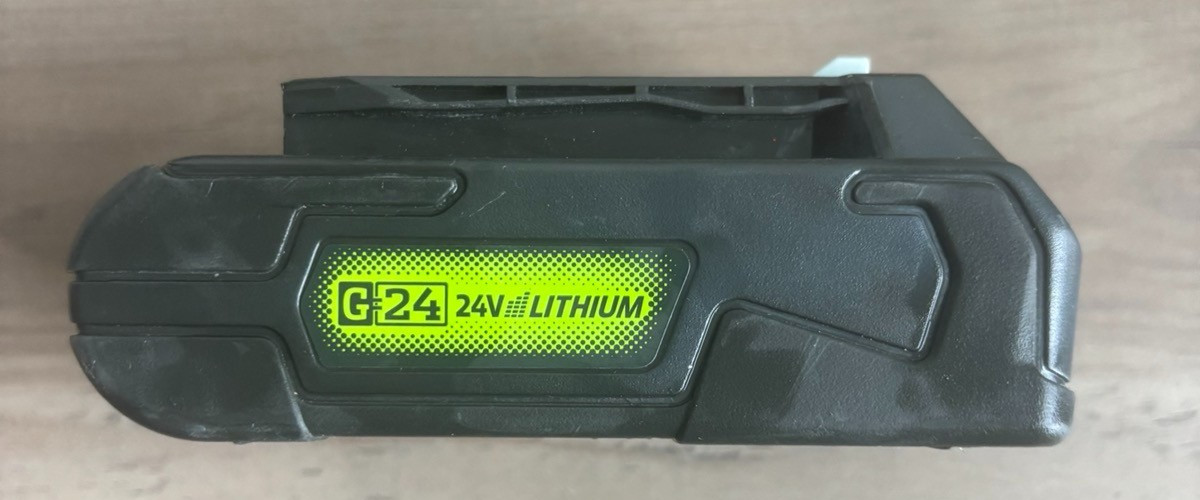 GreenWorks Rechargeable LI-ION Battery 24V