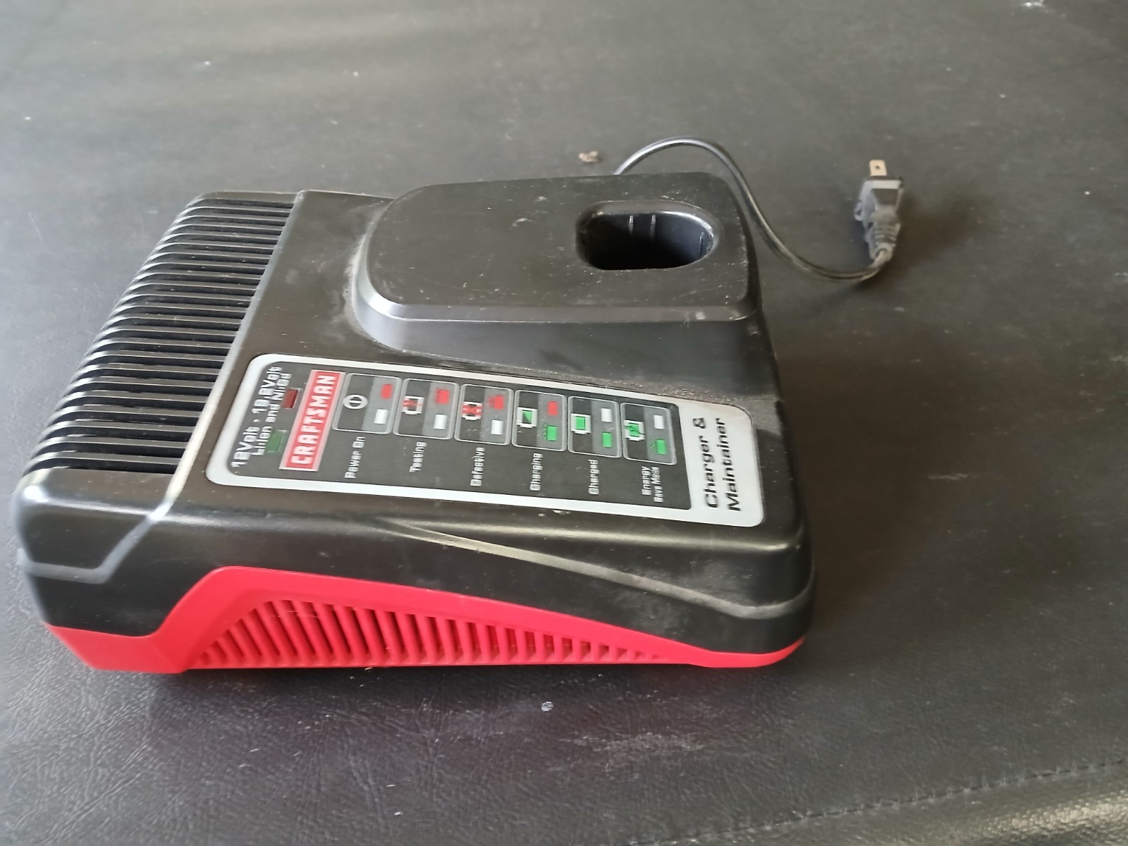 craftsman 315.CH2030 18V Battery Charger