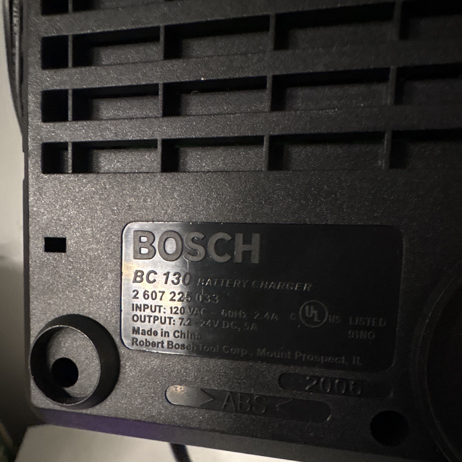 Bosch 7.2-24V Battery Charger BC 130 2 607 225 033, Black