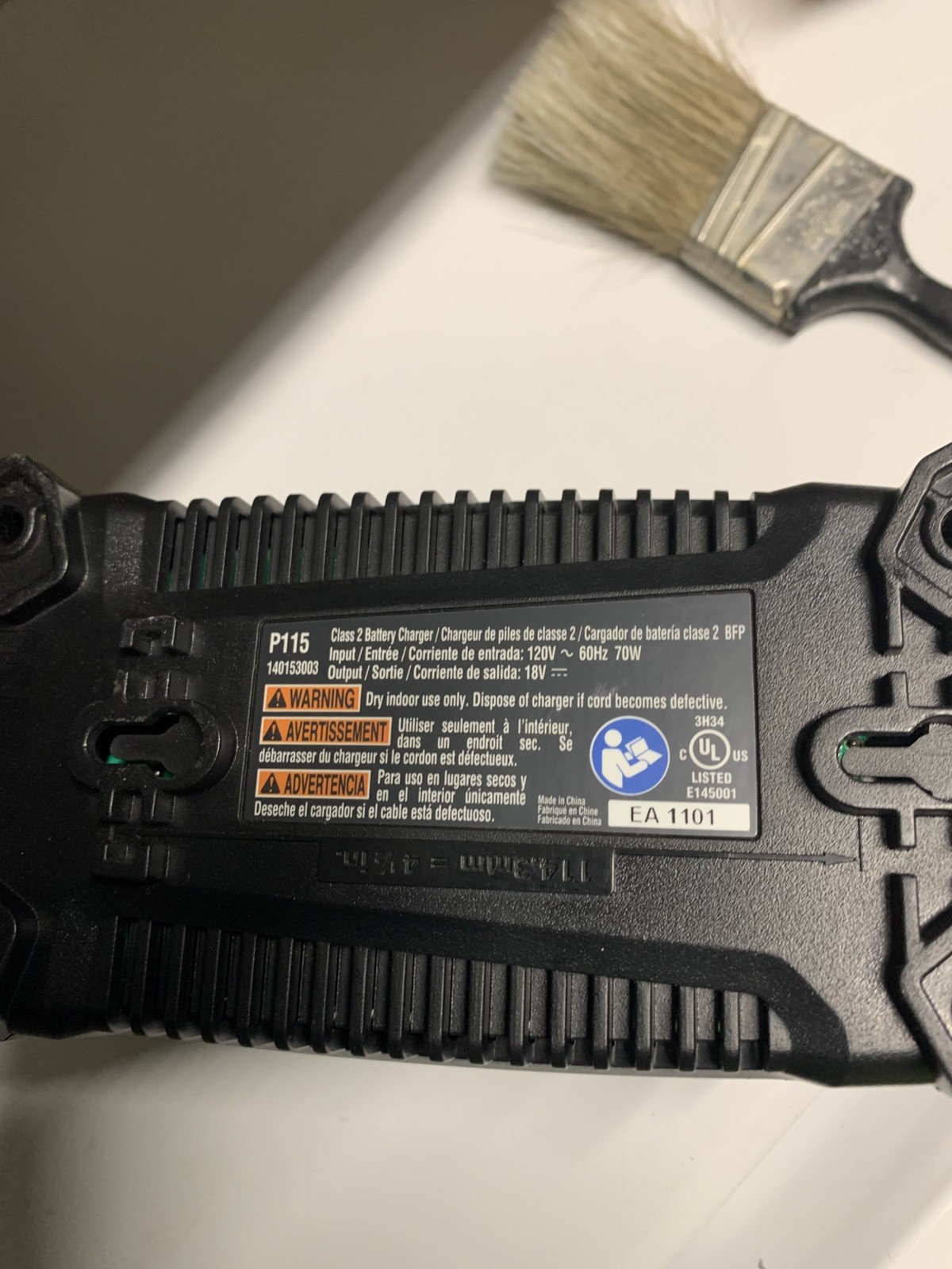 Clean Ryobi P115 ONE+ Intelliport 18v NiCd Power Tool Battery Charger 140153001